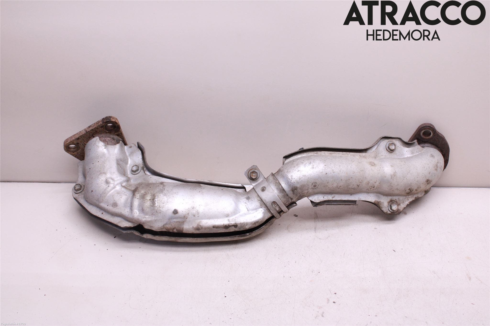 Subaru OUTBACK 15-20 Avgasrör Främre-Mitt-Bak