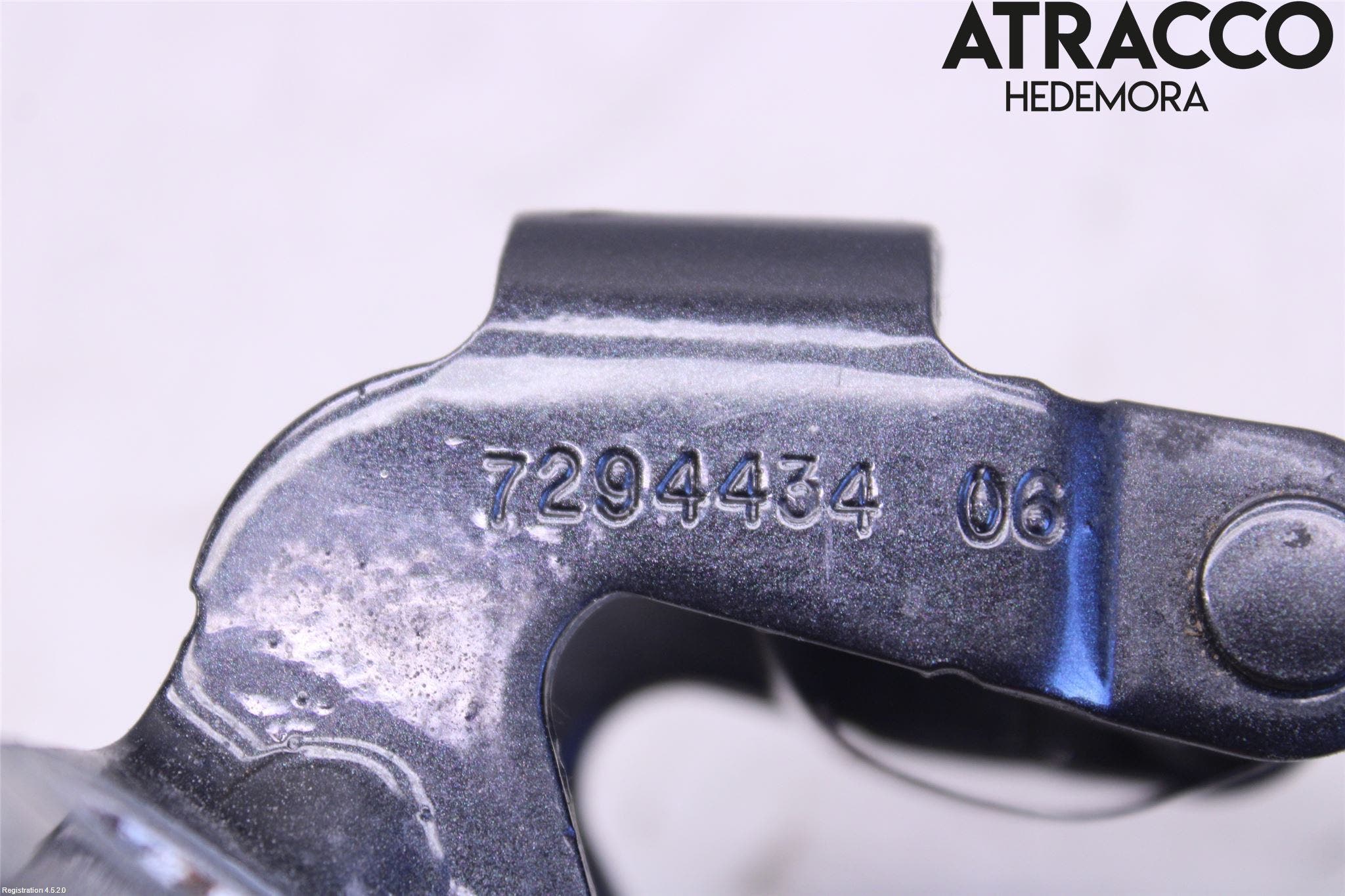 BMW X5 F15 13-18 Bakluckegångjärn Hö