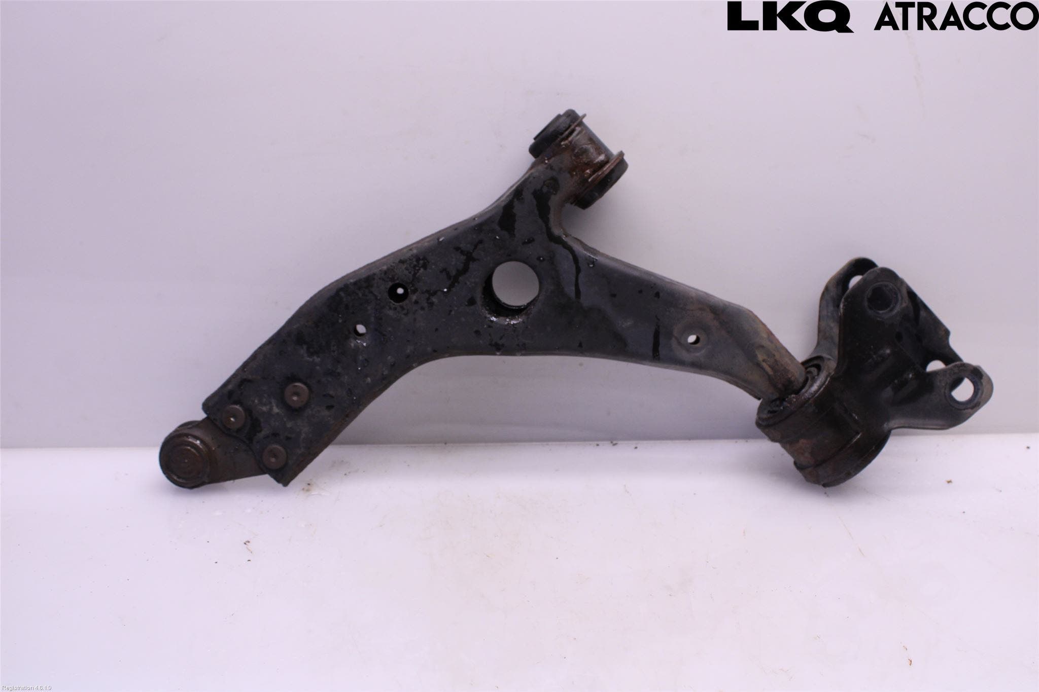 Ford KUGA 13-16 Bärarm Fram Undre Hö