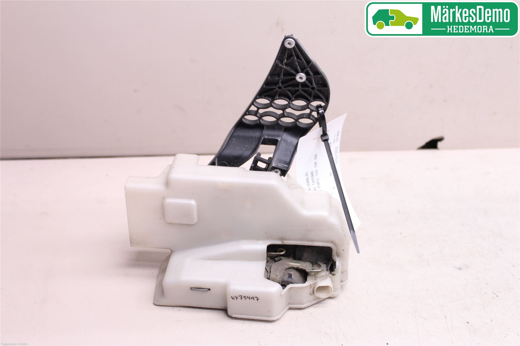 Porsche CAYENNE 03- Låskista-Dörrlås