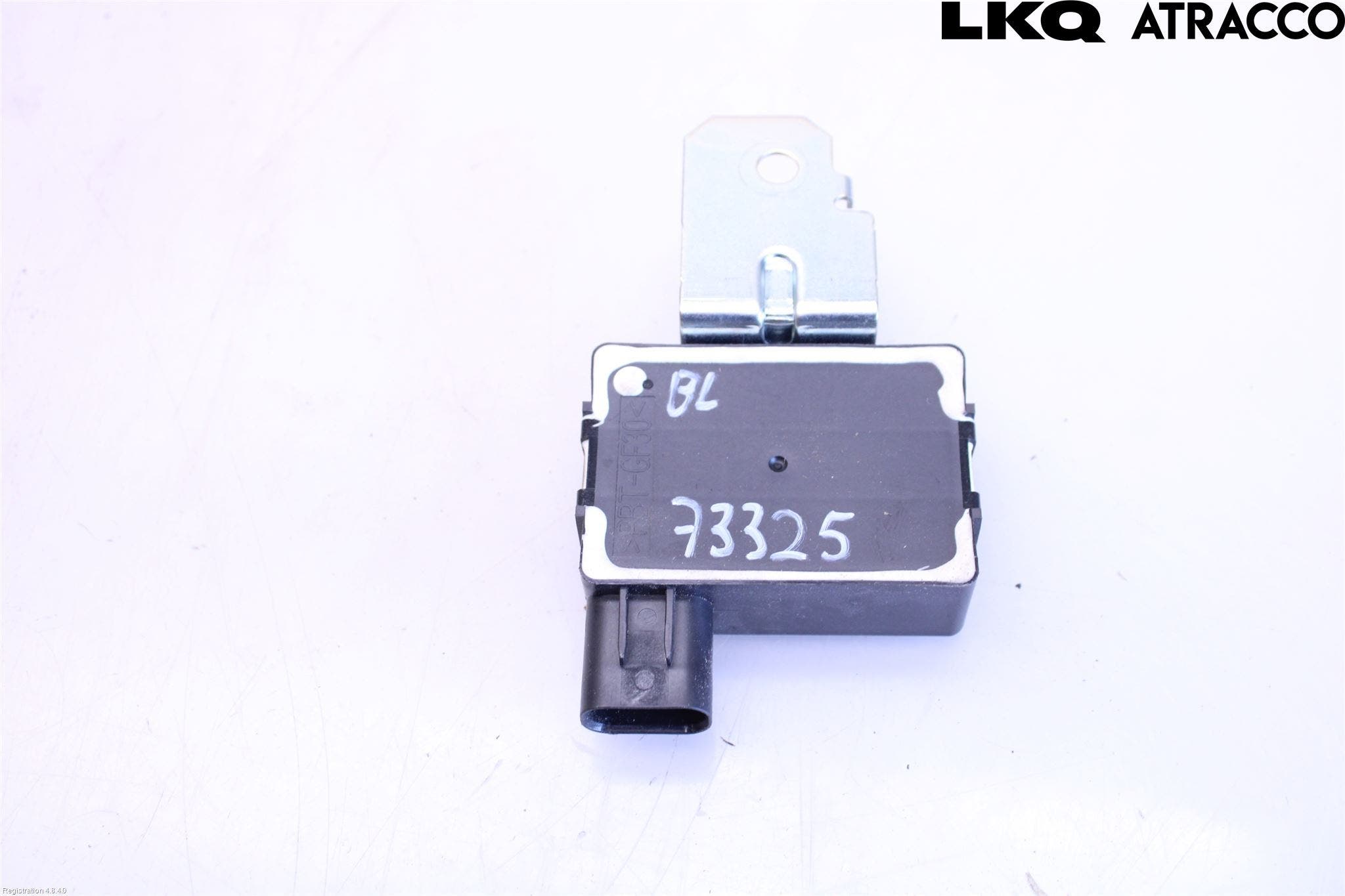 Mitsubishi OUTLANDER 13-21 Signalhorn