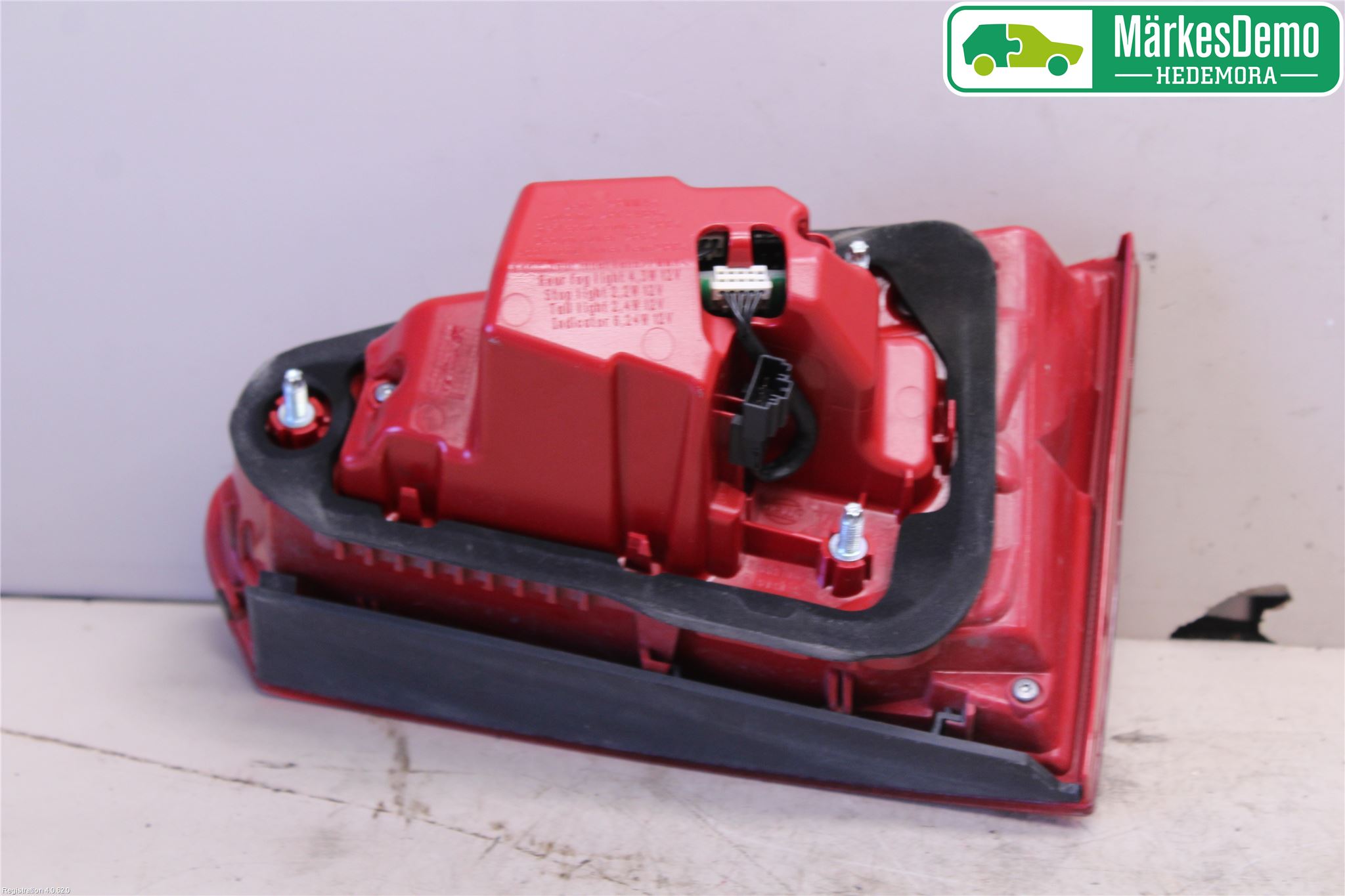 Audi A4 12-15 Bakljus Lucka Vä