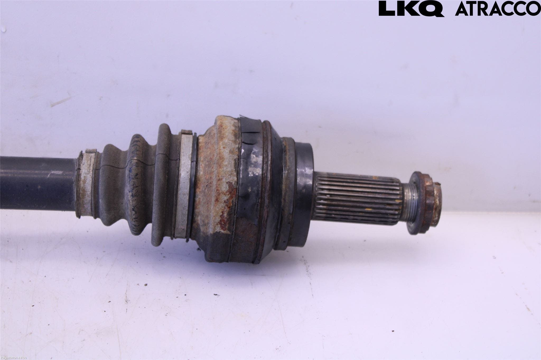 BMW X5 F15 13-18 Drivaxel Bak Höger