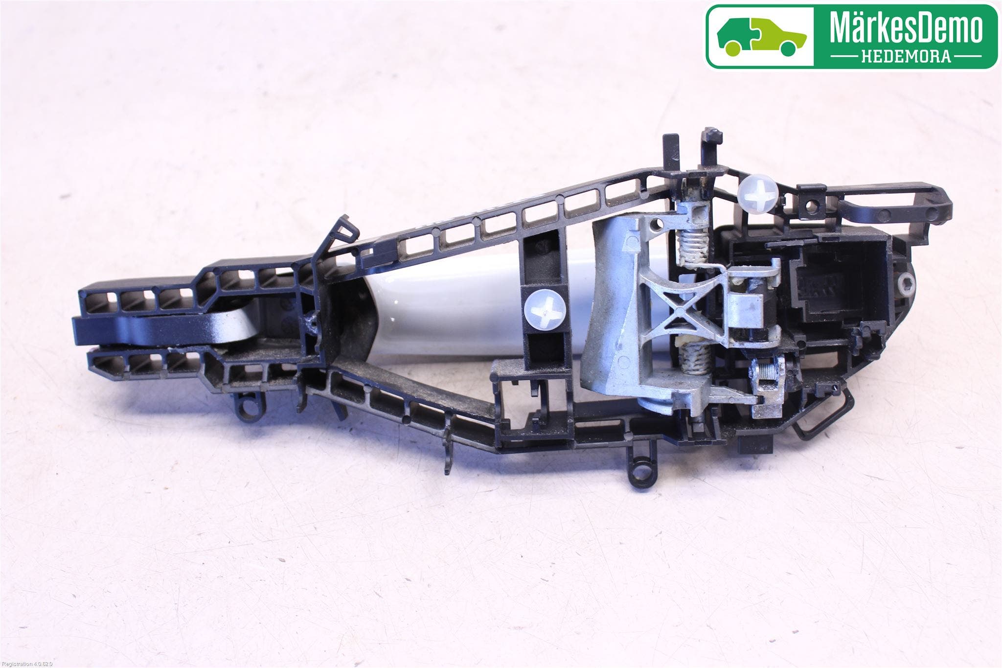 BMW 1 F20/F21 11-19 Dörrhandtag Yttre Hö