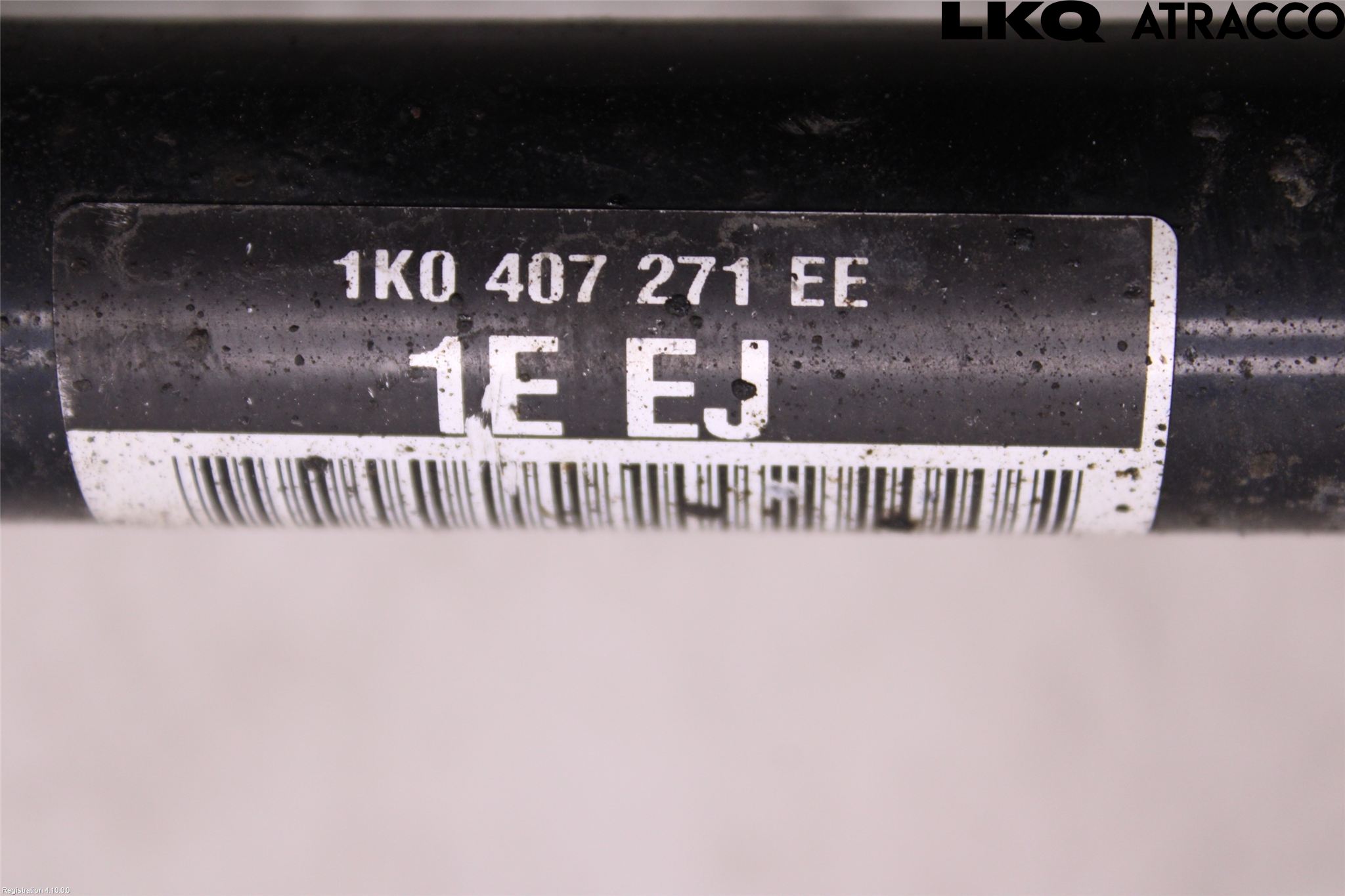 Volkswagen VW PASSAT 11-14 Drivaxel Fram Vänster