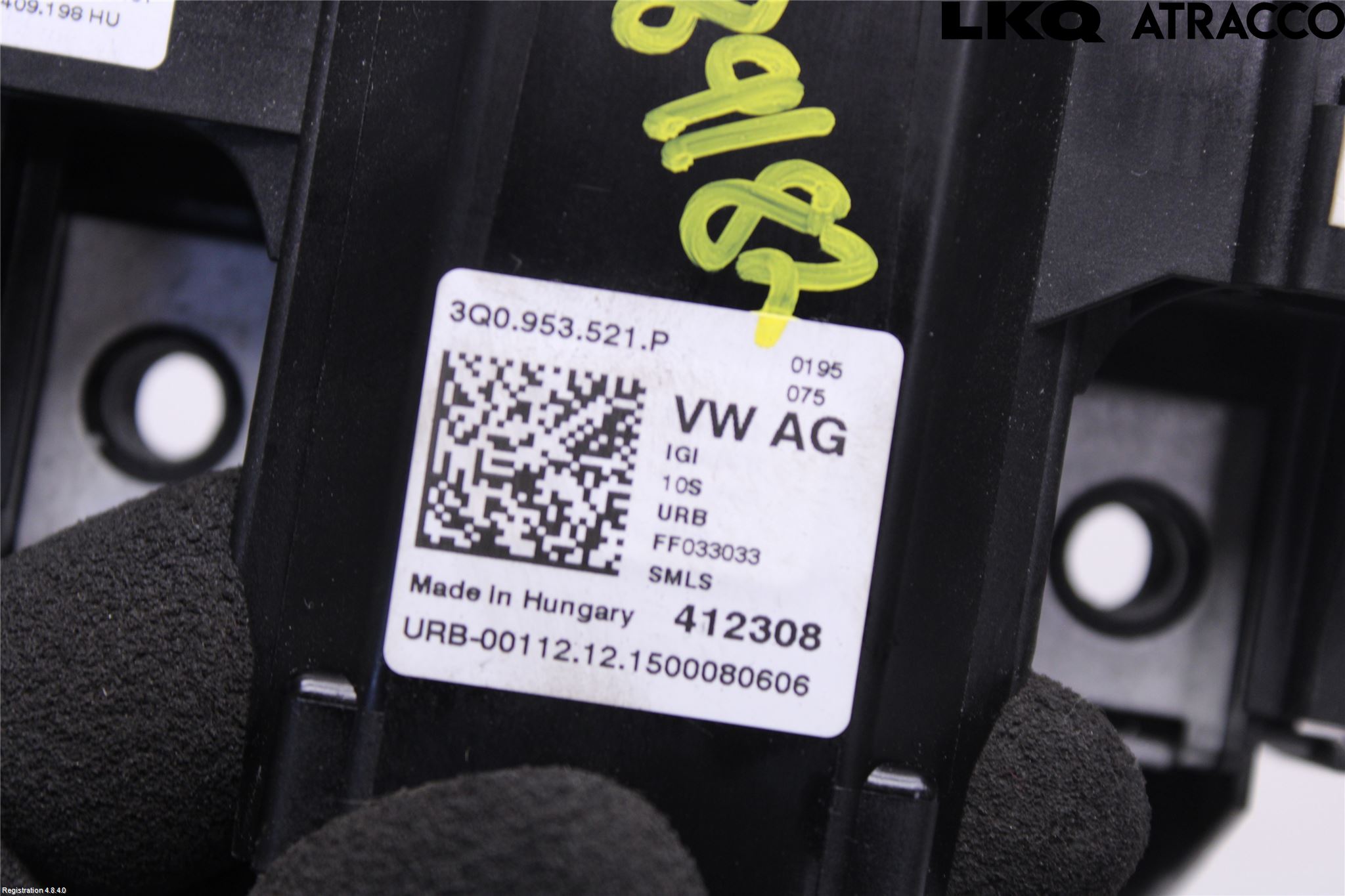 Volkswagen VW PASSAT 15-19 Spakcentral