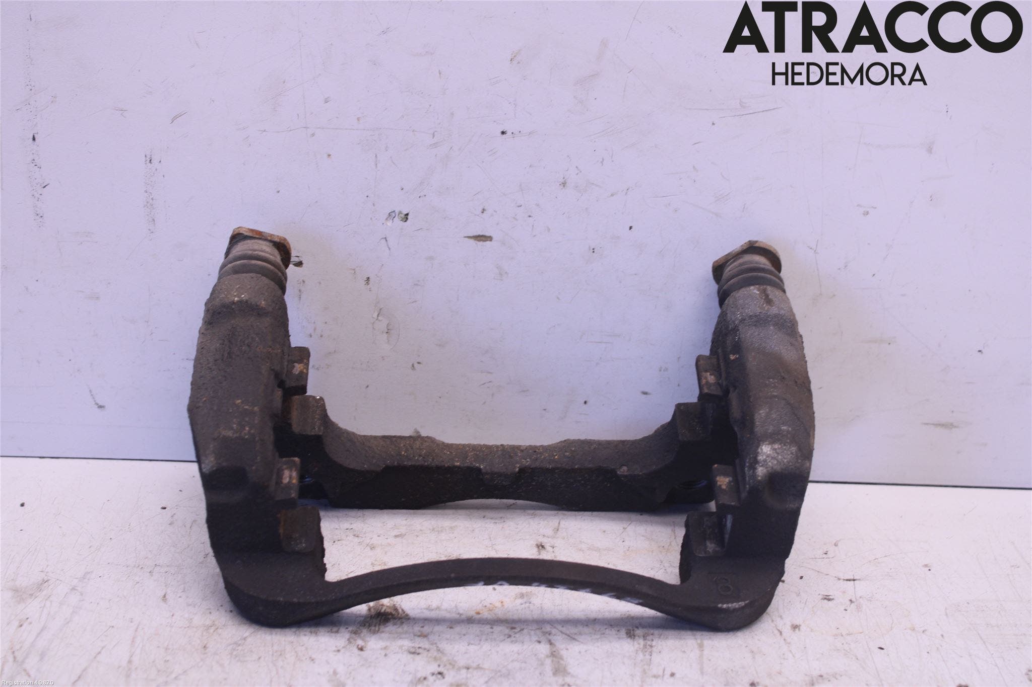 Nissan QASHQAI 14-17 Bromsokshållare