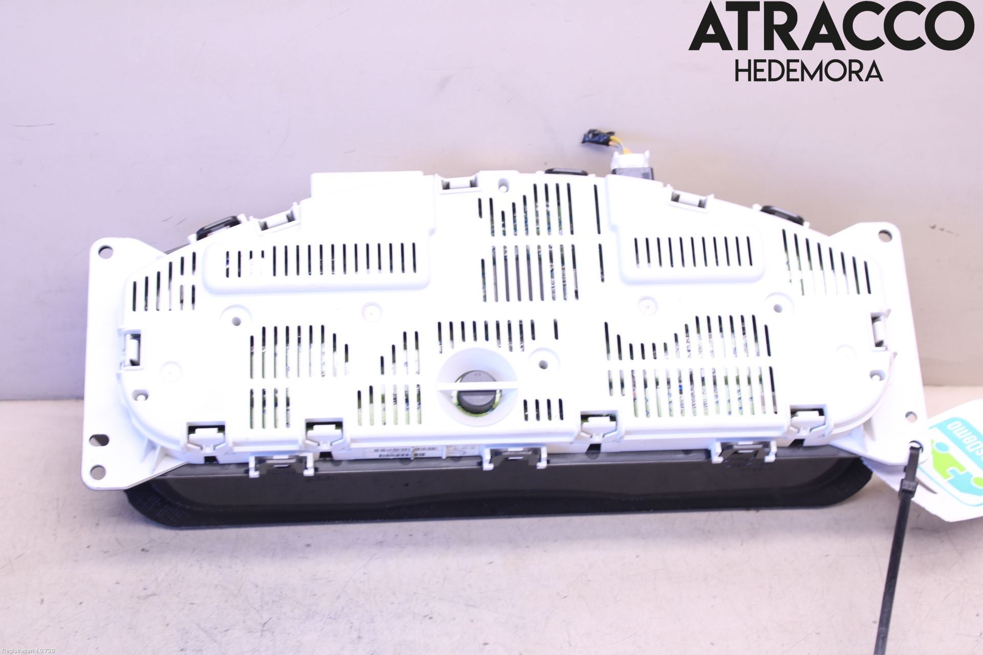 Nissan NAVARA 05-16 Instrument Komb