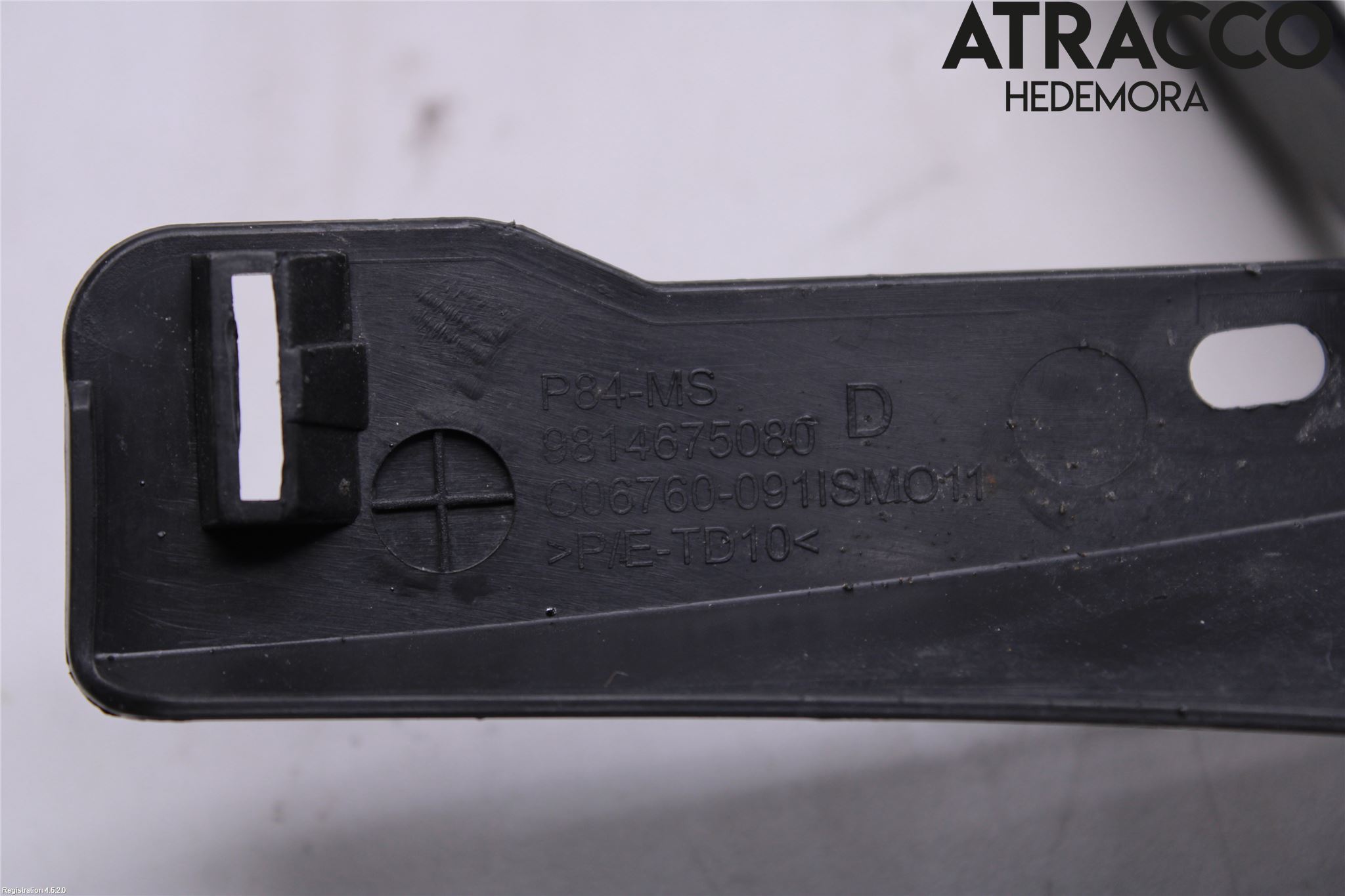 Peugeot 3008 17-24 Stötfångardel Fram Hö