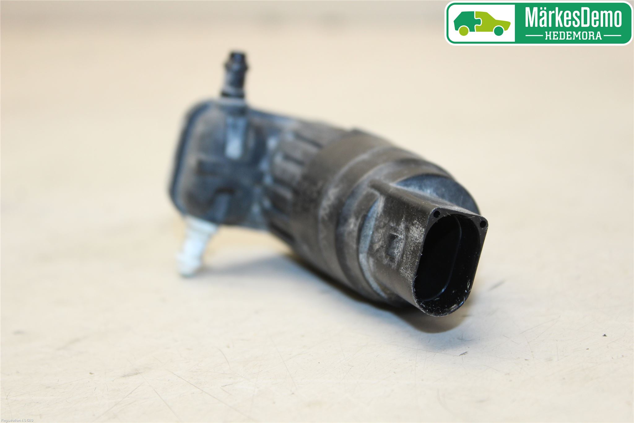 Volkswagen VW GOLF SPORTSVAN 15-20 Spolarpump Vindruta