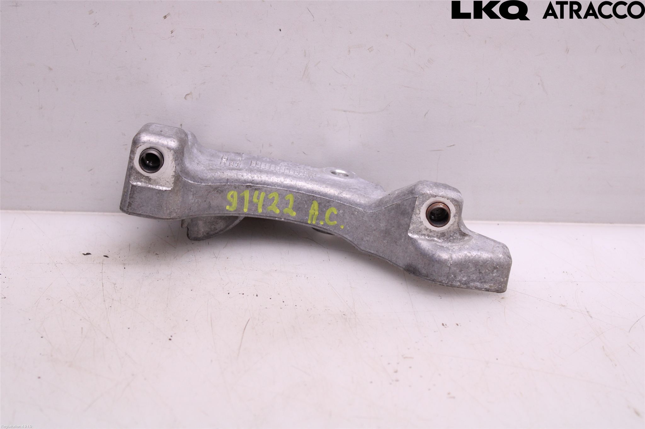 Volvo XC60 18- Ac Kompressor-Fäste