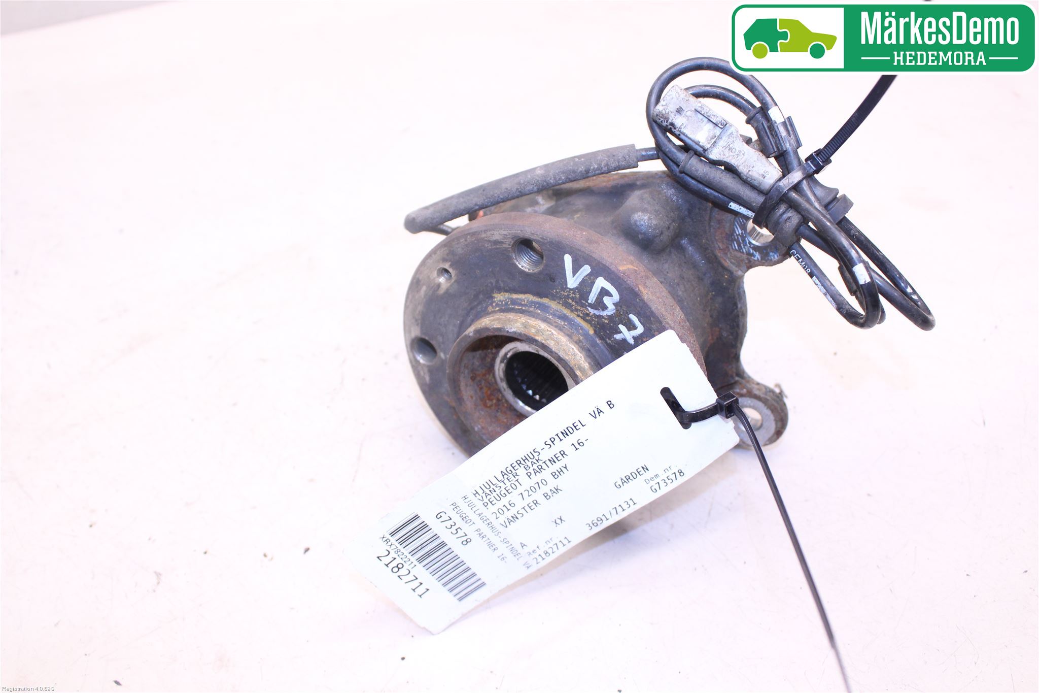 Peugeot PARTNER 16-18 Hjullagerhus-Spindel Vä B