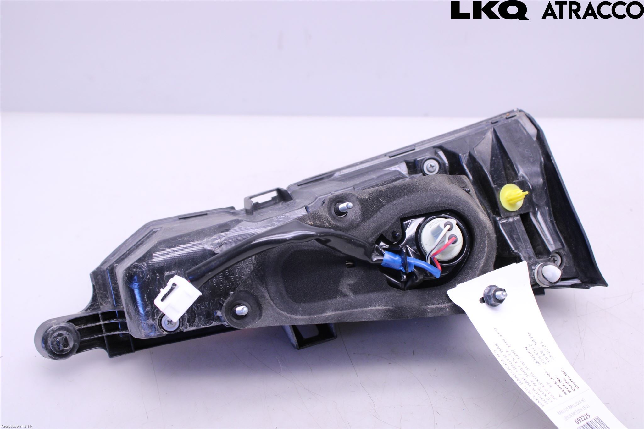 Lexus NX 300h 15-21 Bakljus Lucka Hö