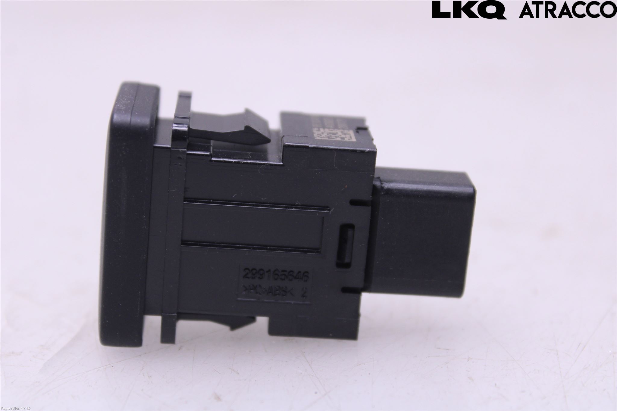 Mitsubishi OUTLANDER 13-21 Strömställare Övrigt