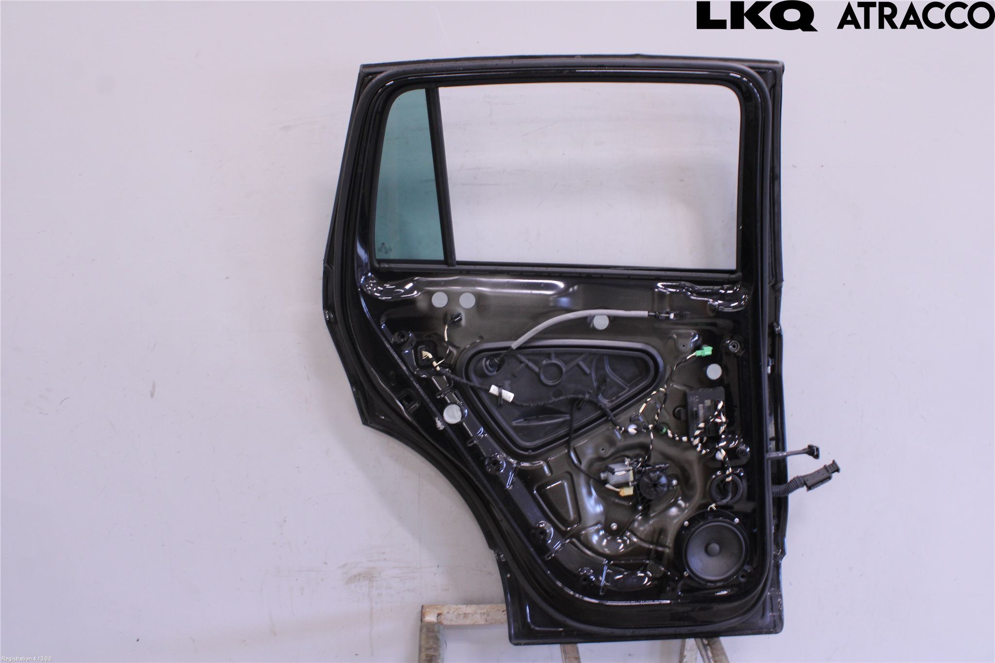 Volkswagen VW TIGUAN 16-24 Dörr Bak Vänster