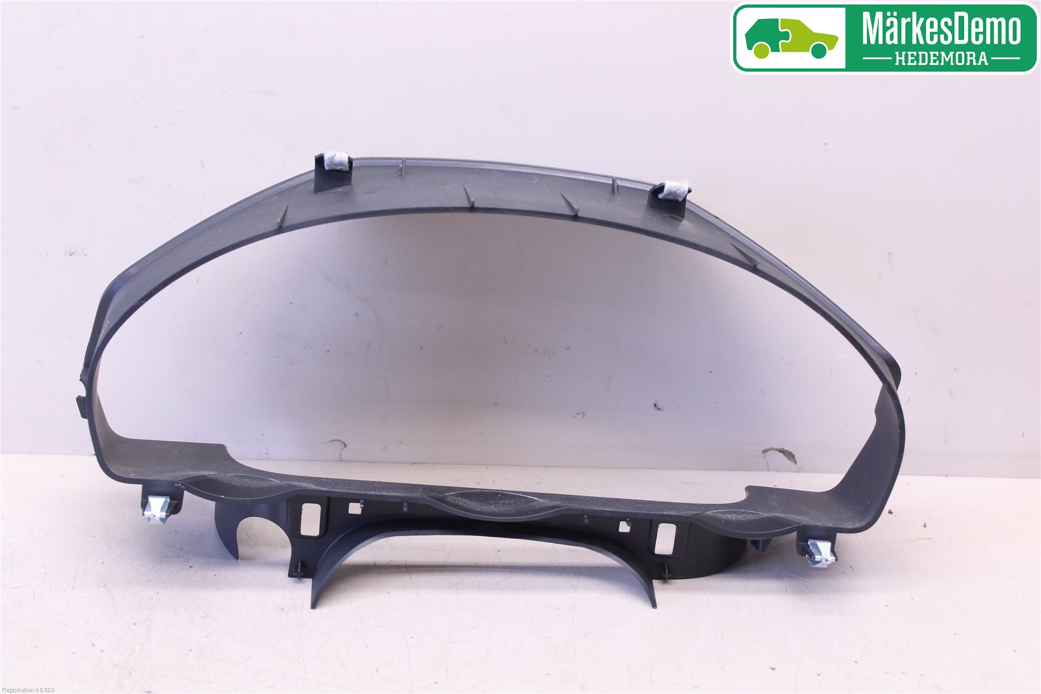 Mercedes-Benz MB E-KLASS (W212) 09-16 Instrumentsarg