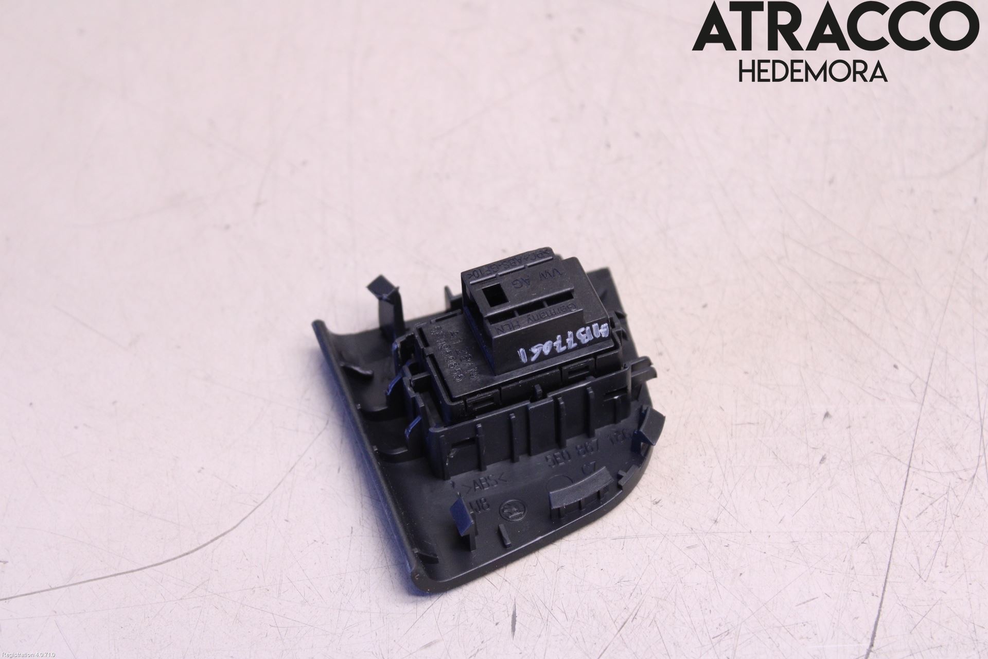 Skoda OCTAVIA (5E) 13-20 Strömställare Elhiss