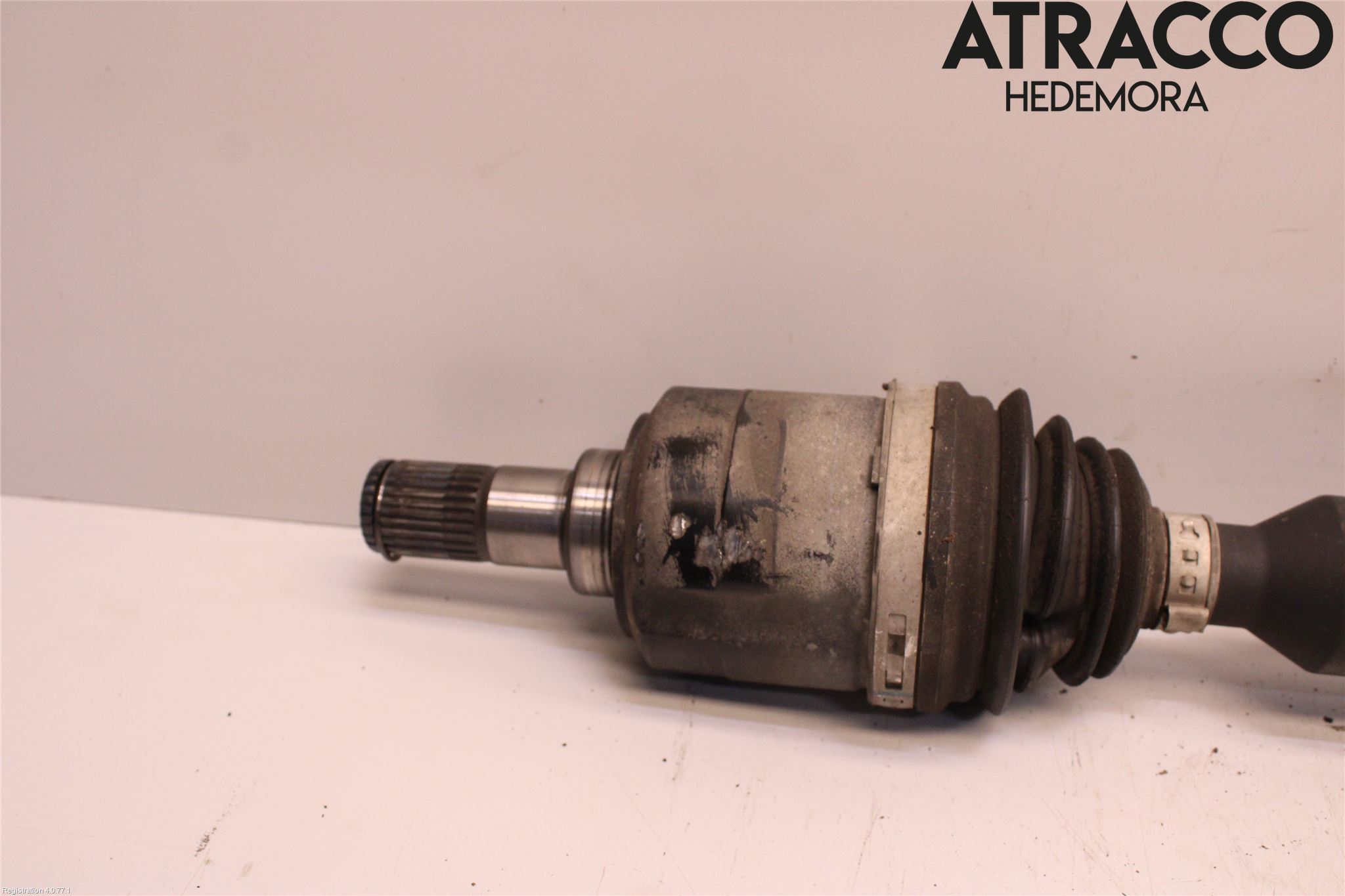 Kia SPORTAGE (QL) 16-21 Drivaxel Fram Höger
