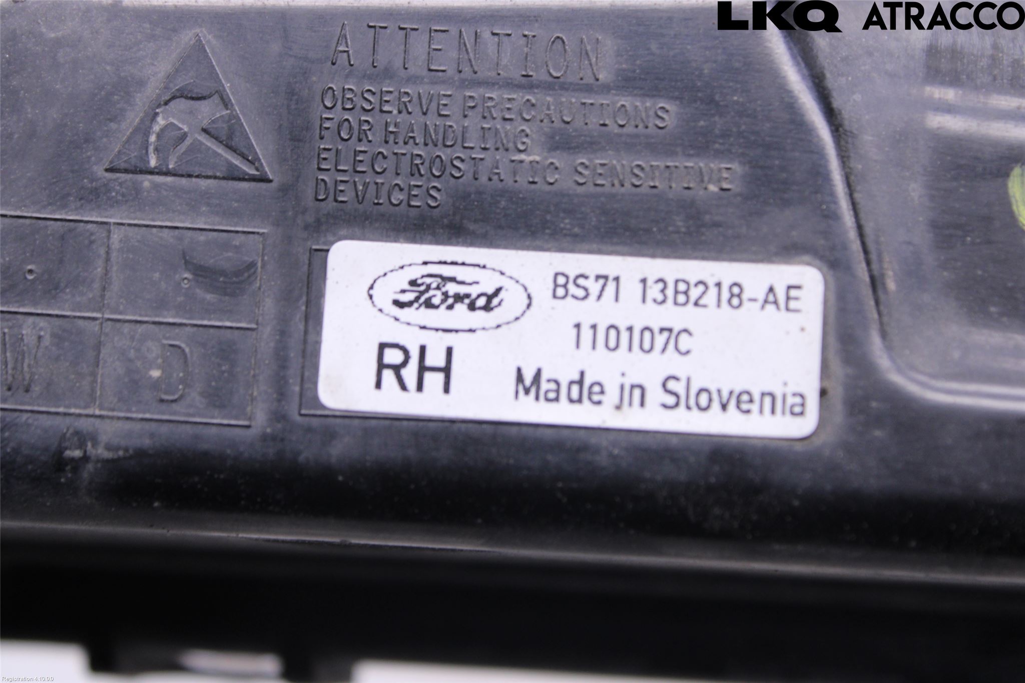 Ford MONDEO 07-15 Positionsljus Fram Hö