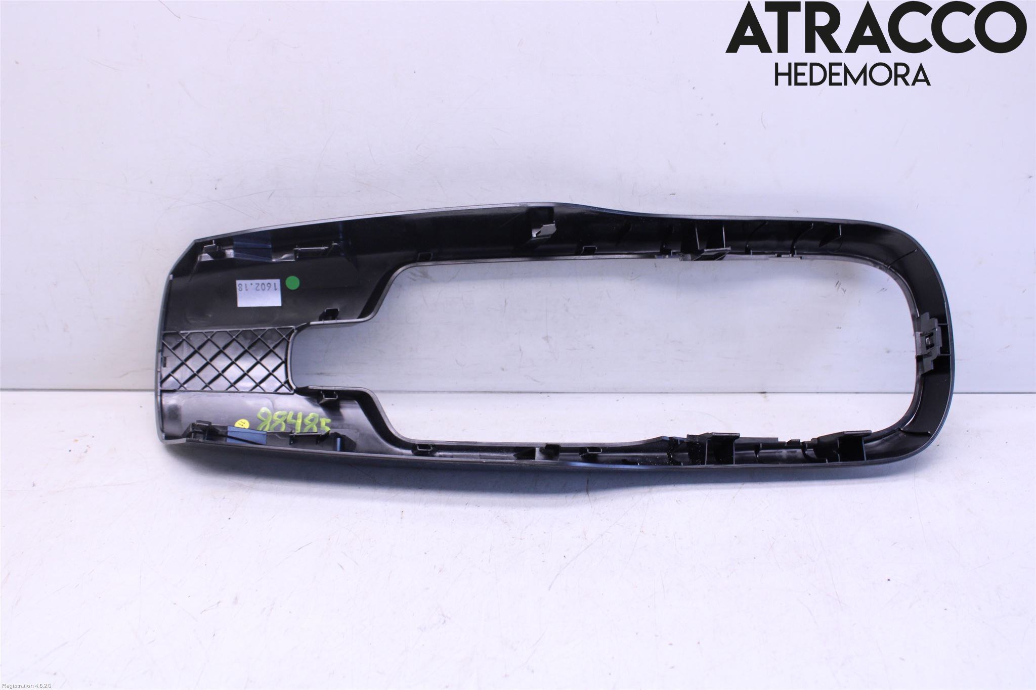 Citroen C4 CACTUS 14-20 Instrumentkonsoll Mitt