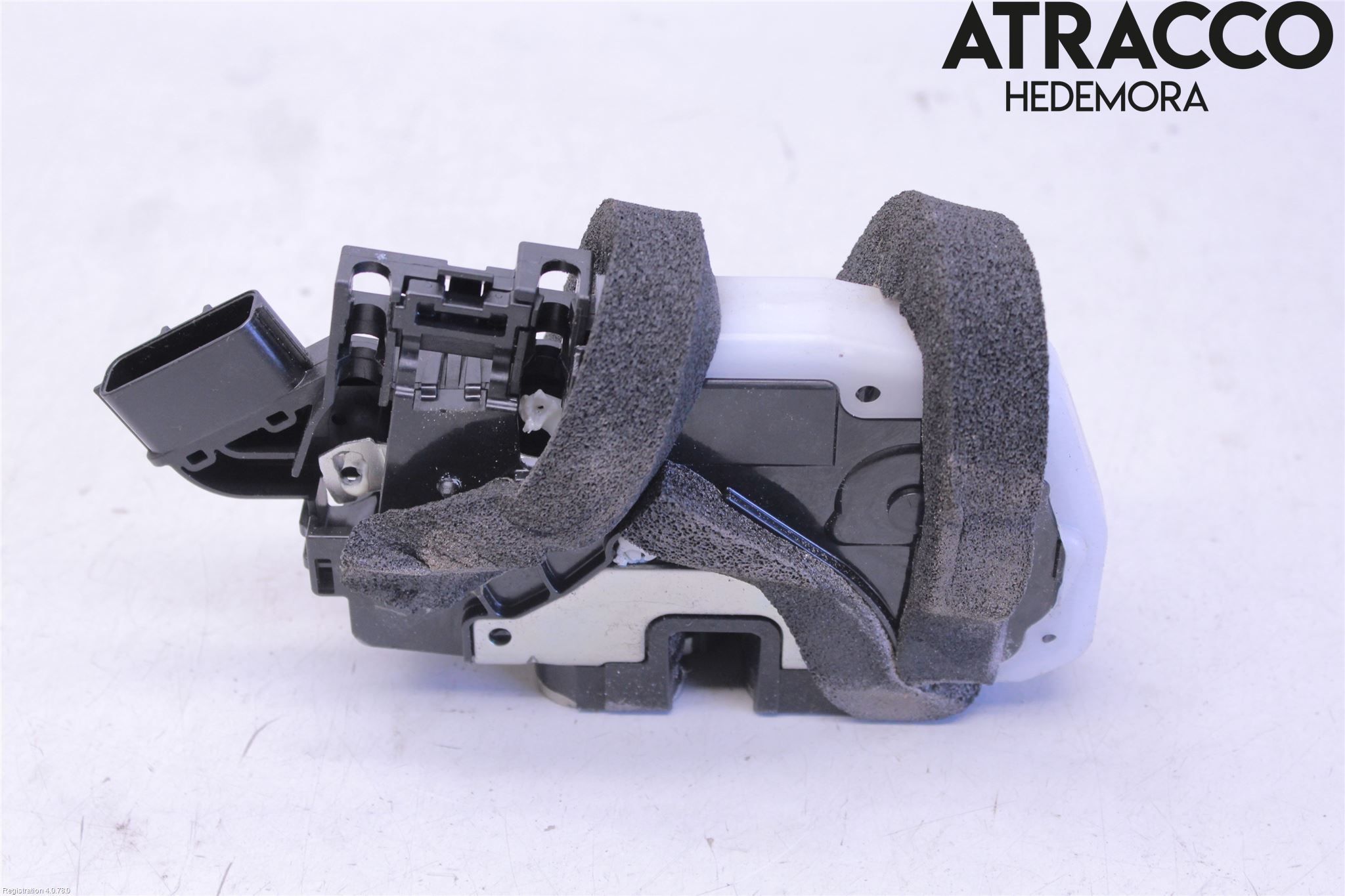 Nissan JUKE 10-14 Låskista-Dörrlås