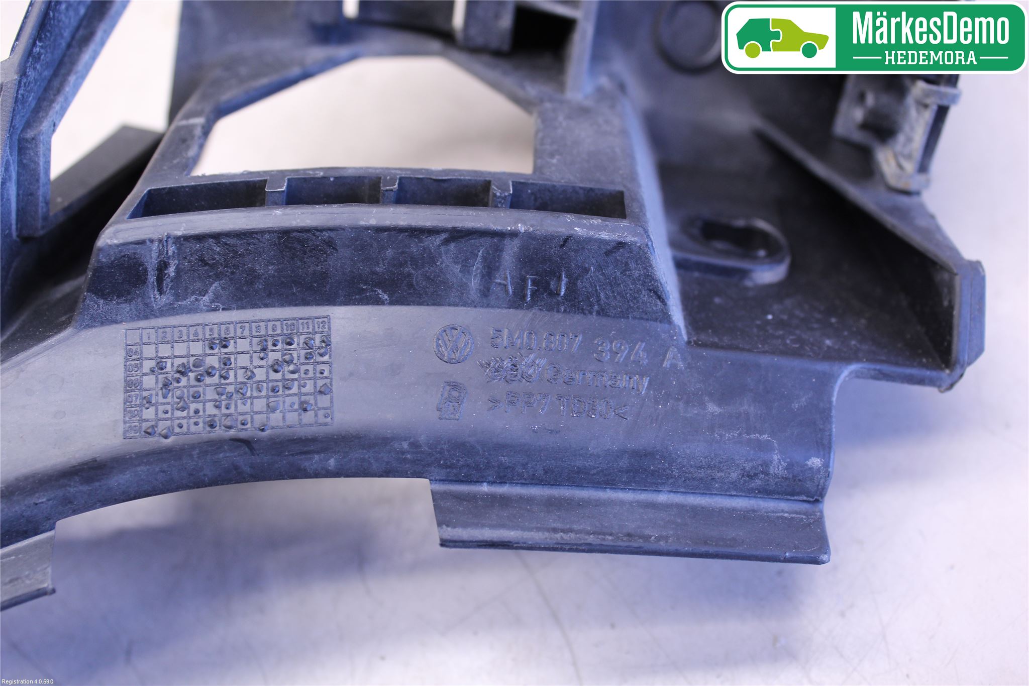 Volkswagen VW GOLF PLUS/CROSS GOLF 04-14 Stötfångarhorn Bak Hö