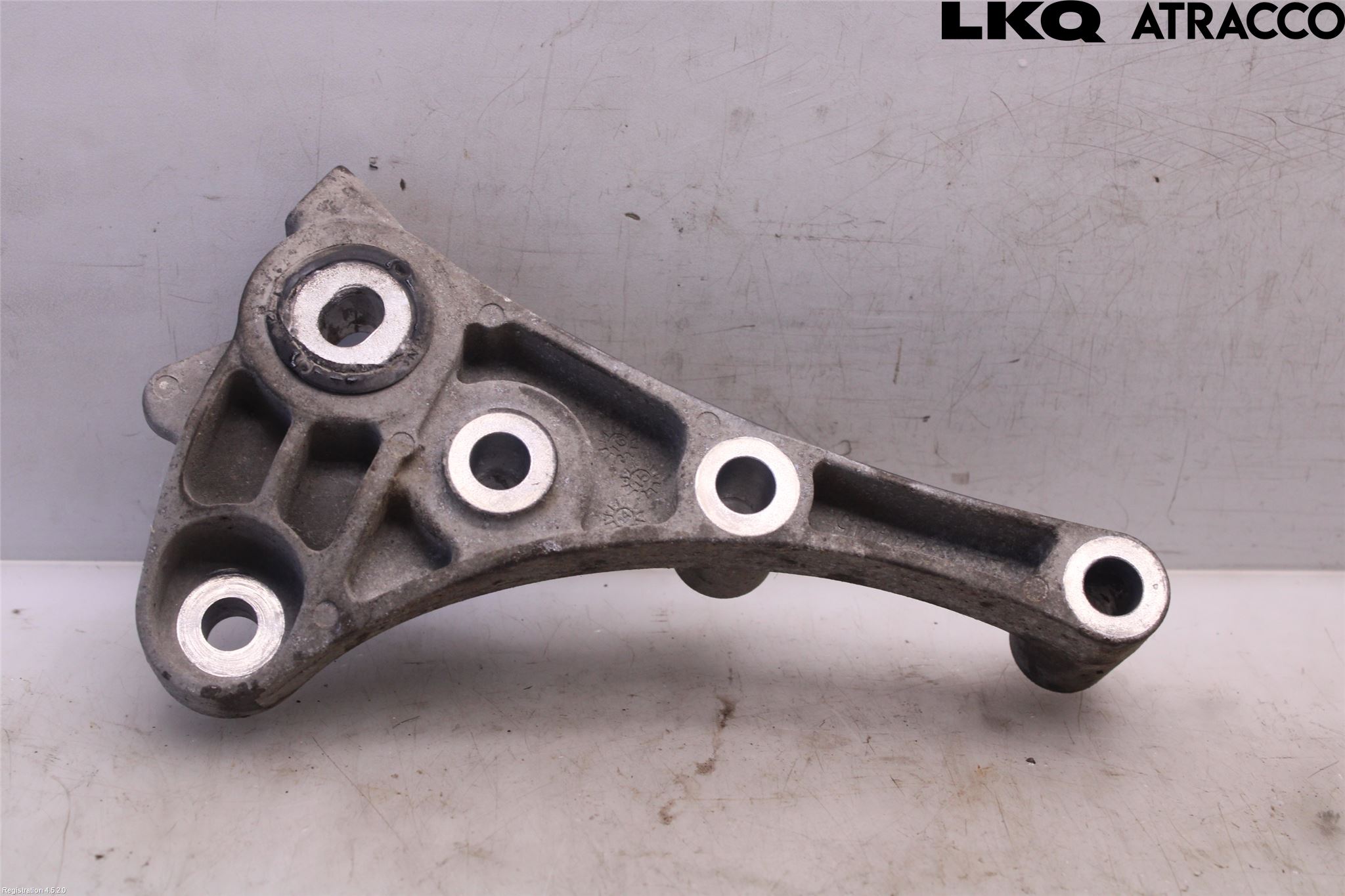 Opel ASTRA K 16-22 Motorfäste