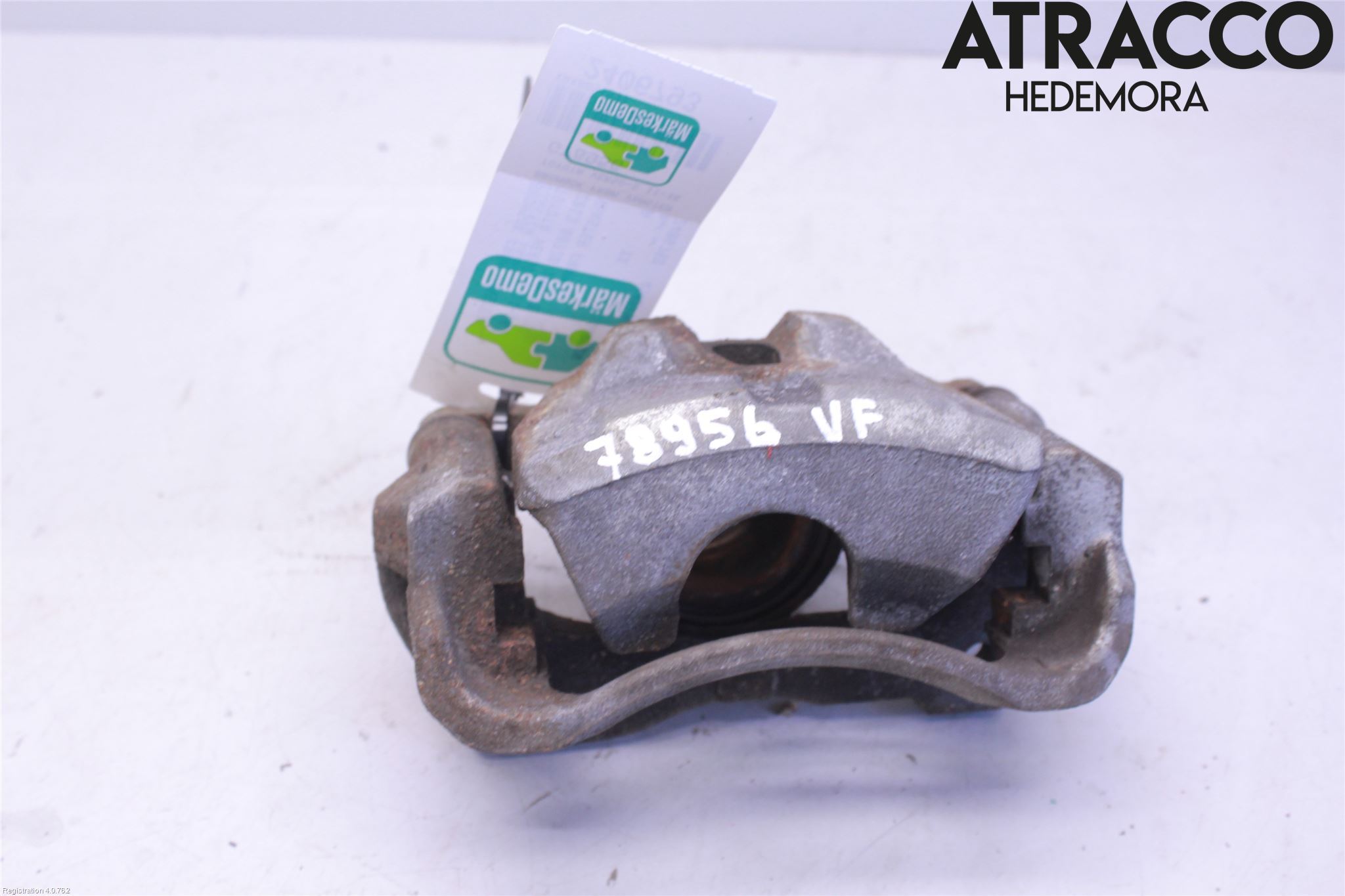 Toyota VERSO-S 11-16 Bromsok Fram Vänster