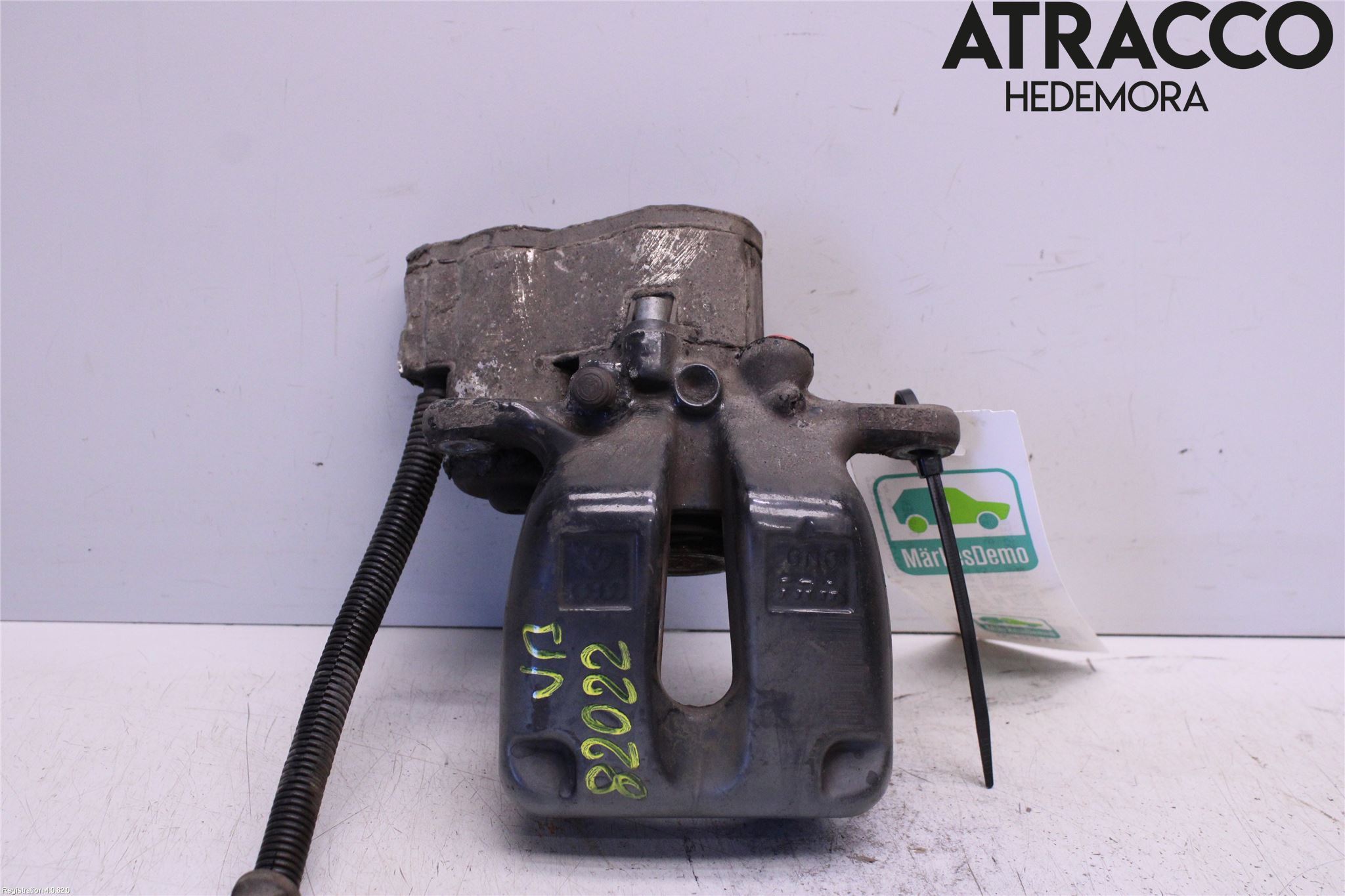 Audi A8/S8 4E  02-09 Bromsok Bak Vänster