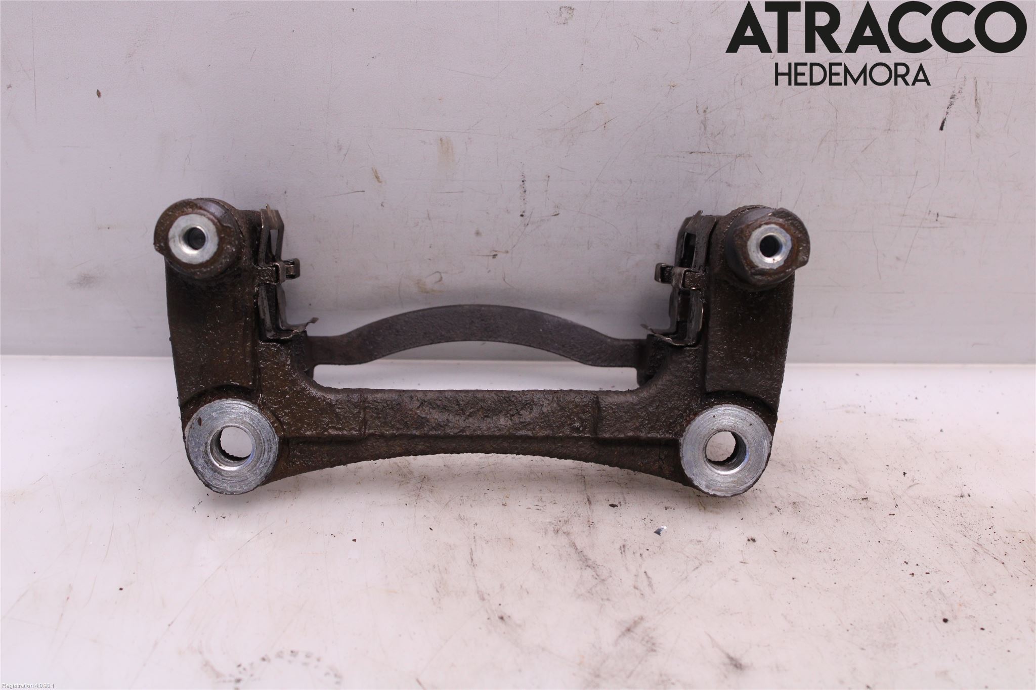 Mazda CX-5 12-17 Bromsokshållare