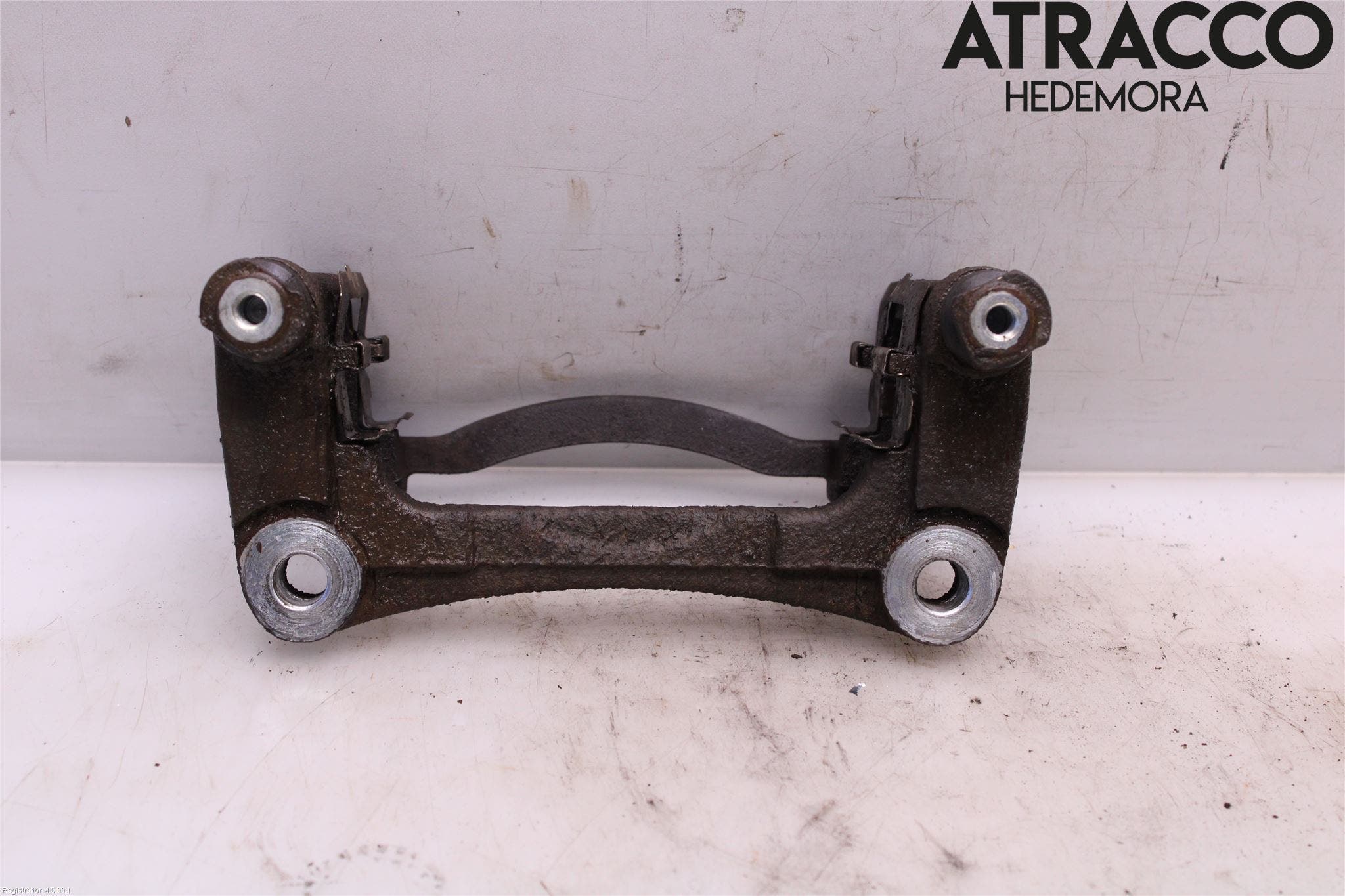 Mazda CX-5 12-17 Bromsokshållare