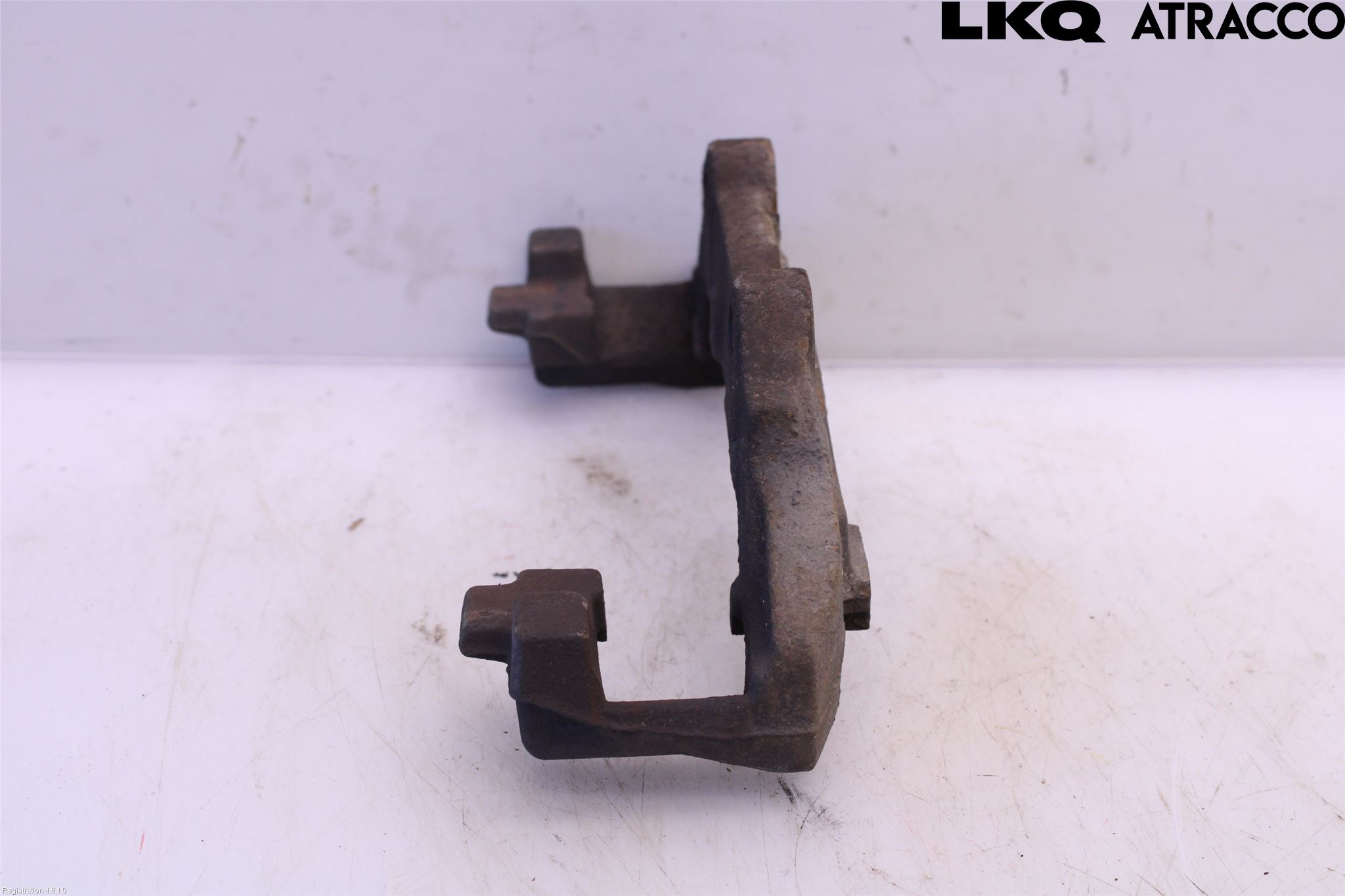 Ford KUGA 13-16 Bromsokshållare