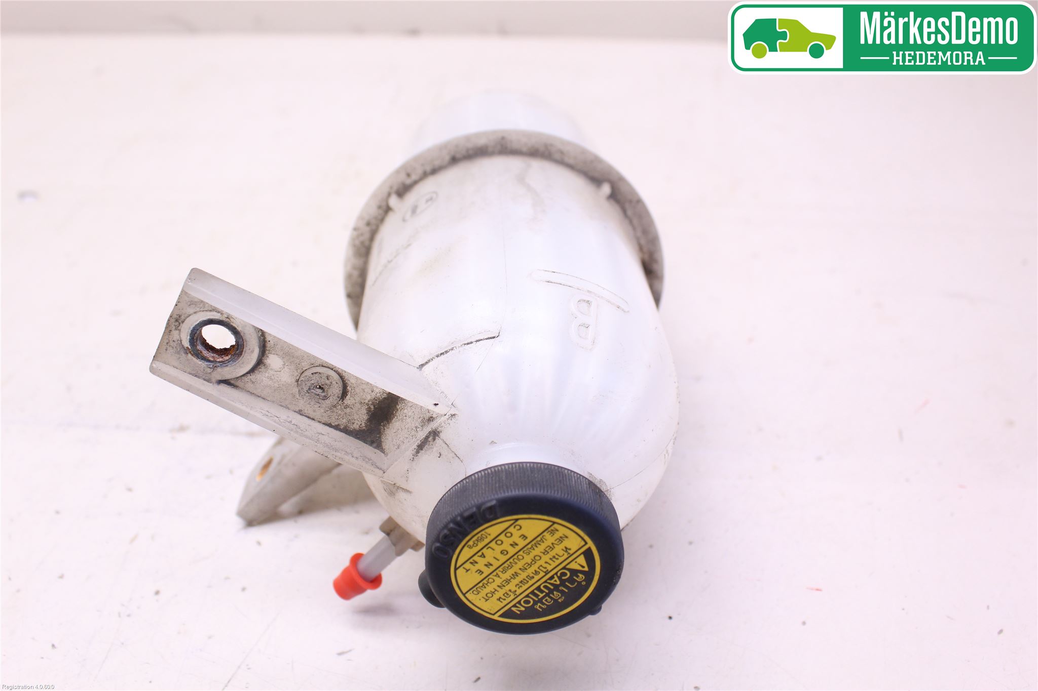 BMW 5 E60/61 Sed/Tou 02-10 Expansionstank