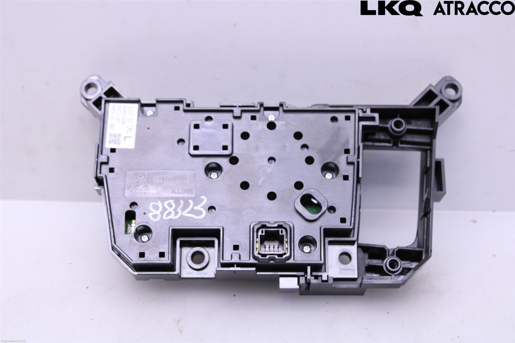 Mazda CX-30 20- Strömställare Multifunktion