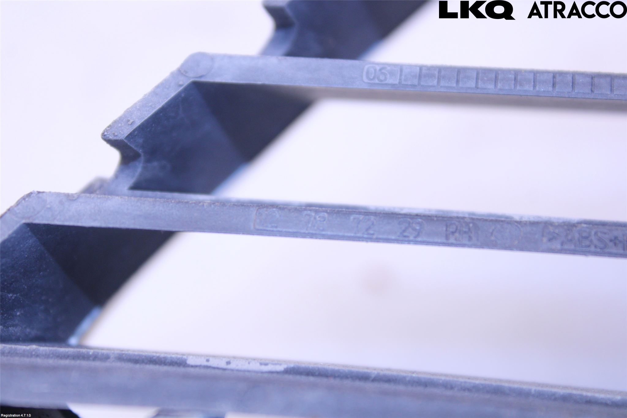 Saab 9-3 VER 2 Grilldel Höger