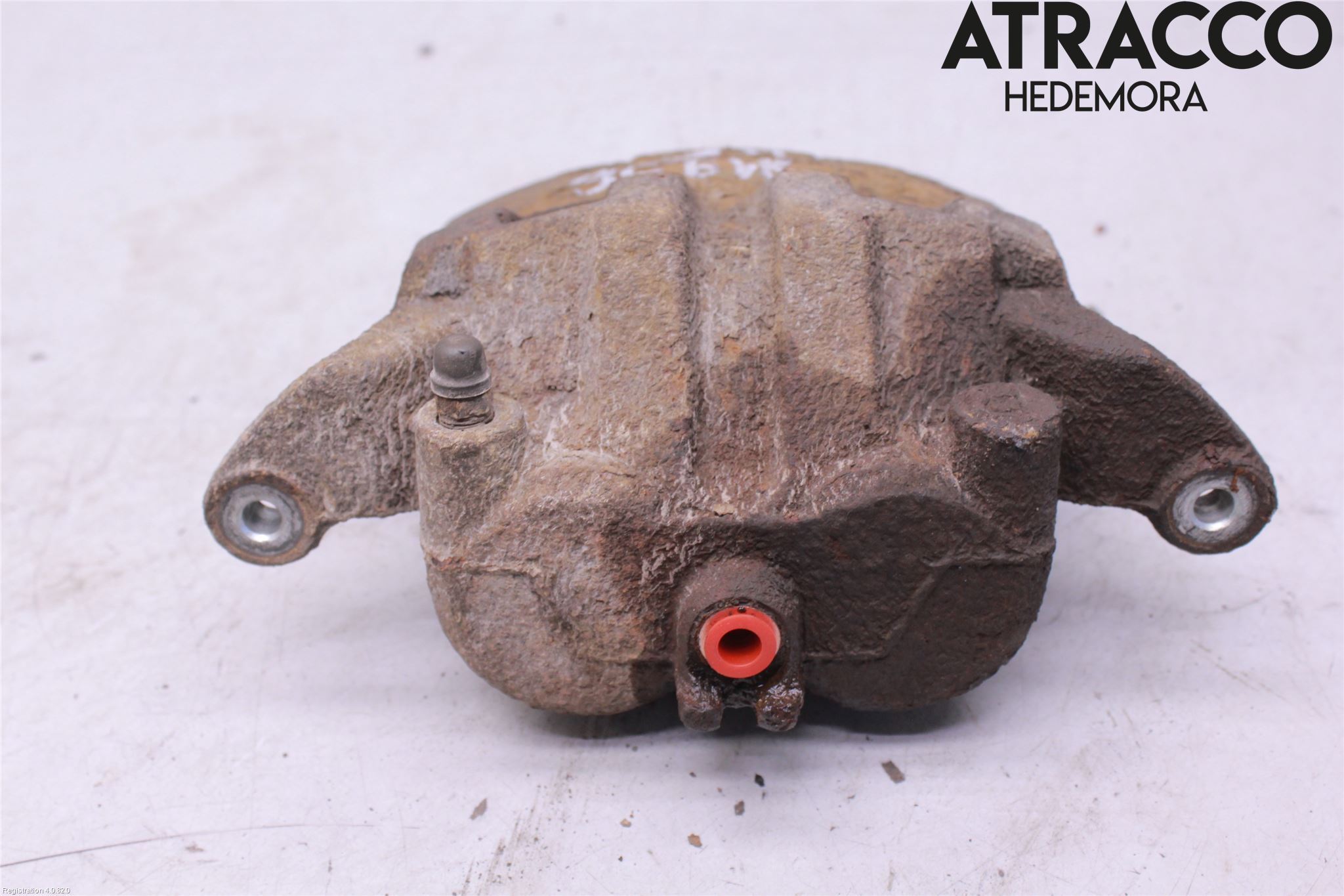 Nissan NAVARA 05-16 Bromsok Fram Höger