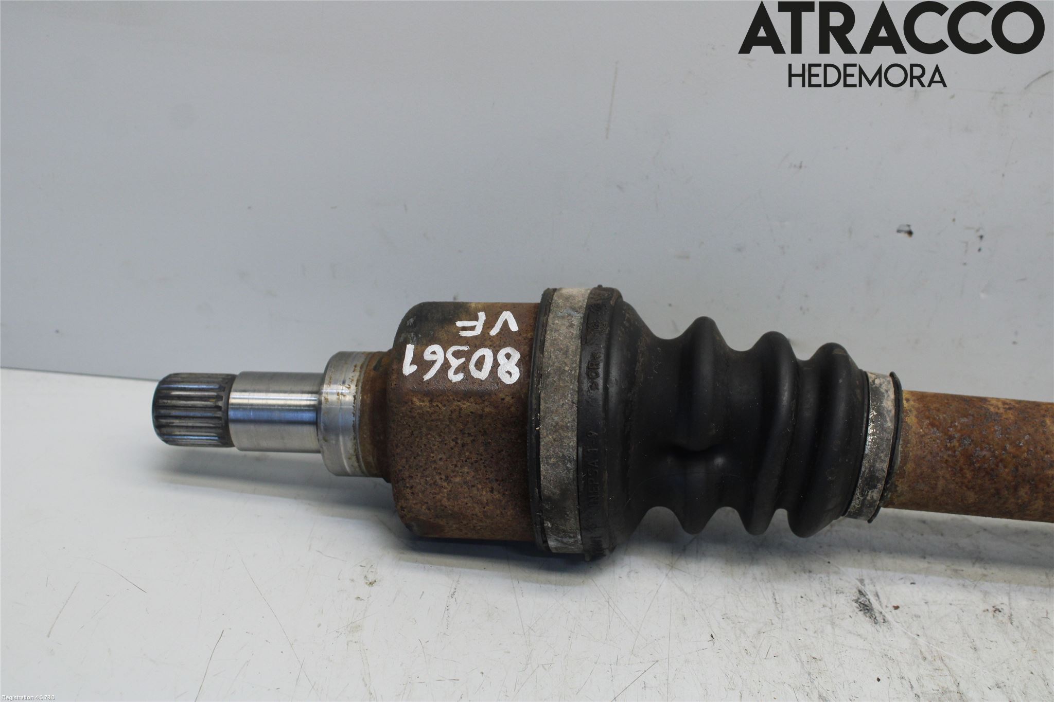 Citroen BERLINGO  03-07 Drivaxel Fram Vänster