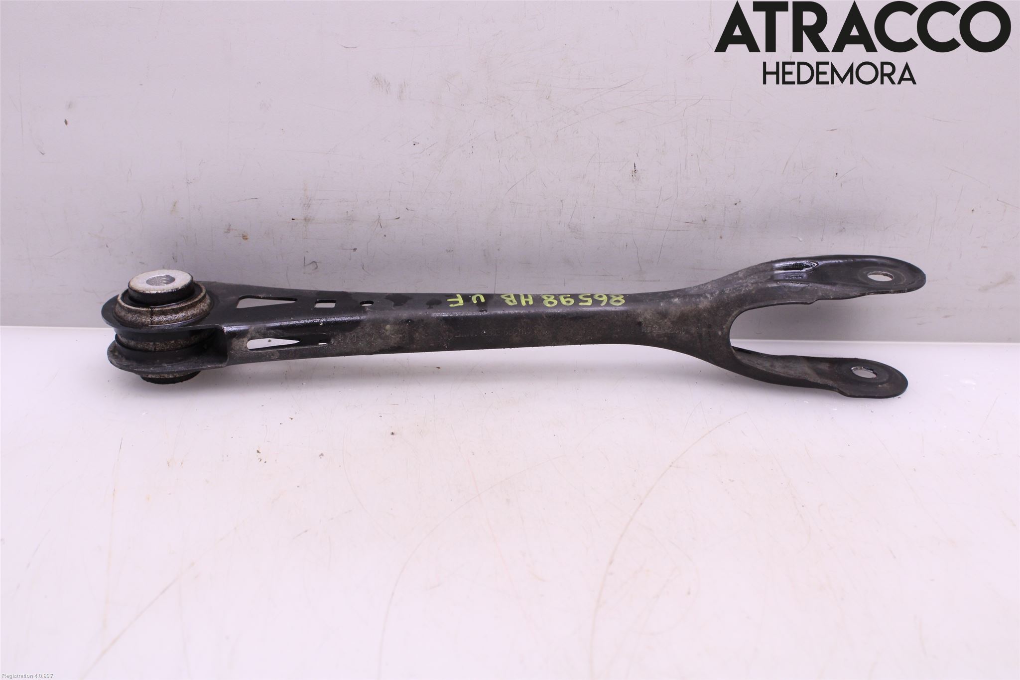 BMW 5 G30/G31/F90 17-23 Bärarm Bak Höger