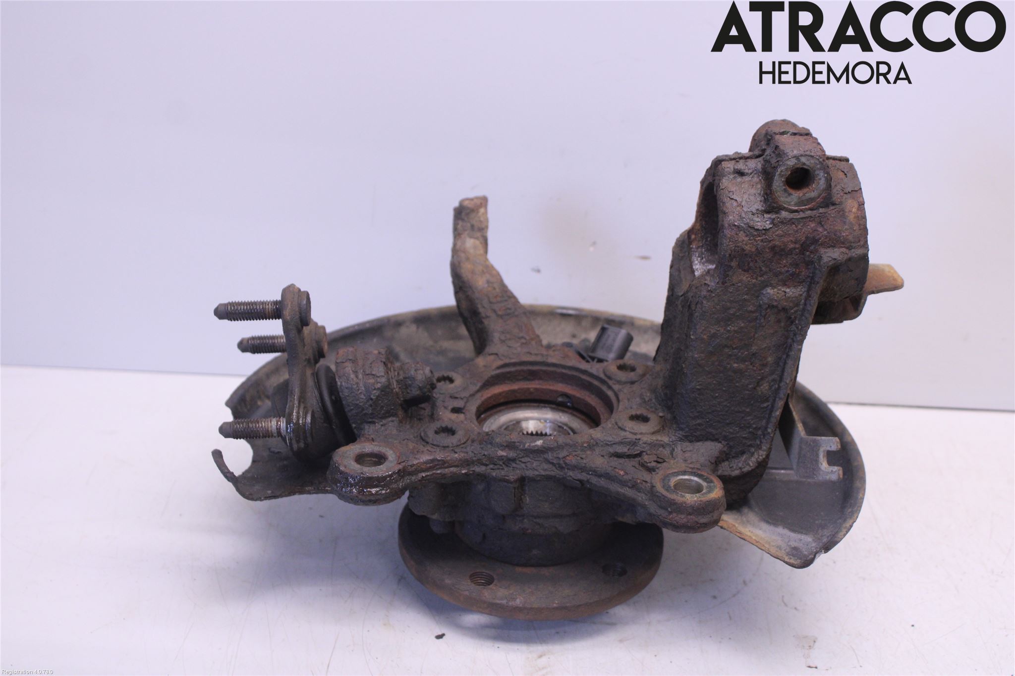 Skoda SUPERB 09-15 Styrspindel Lagerhus Vä