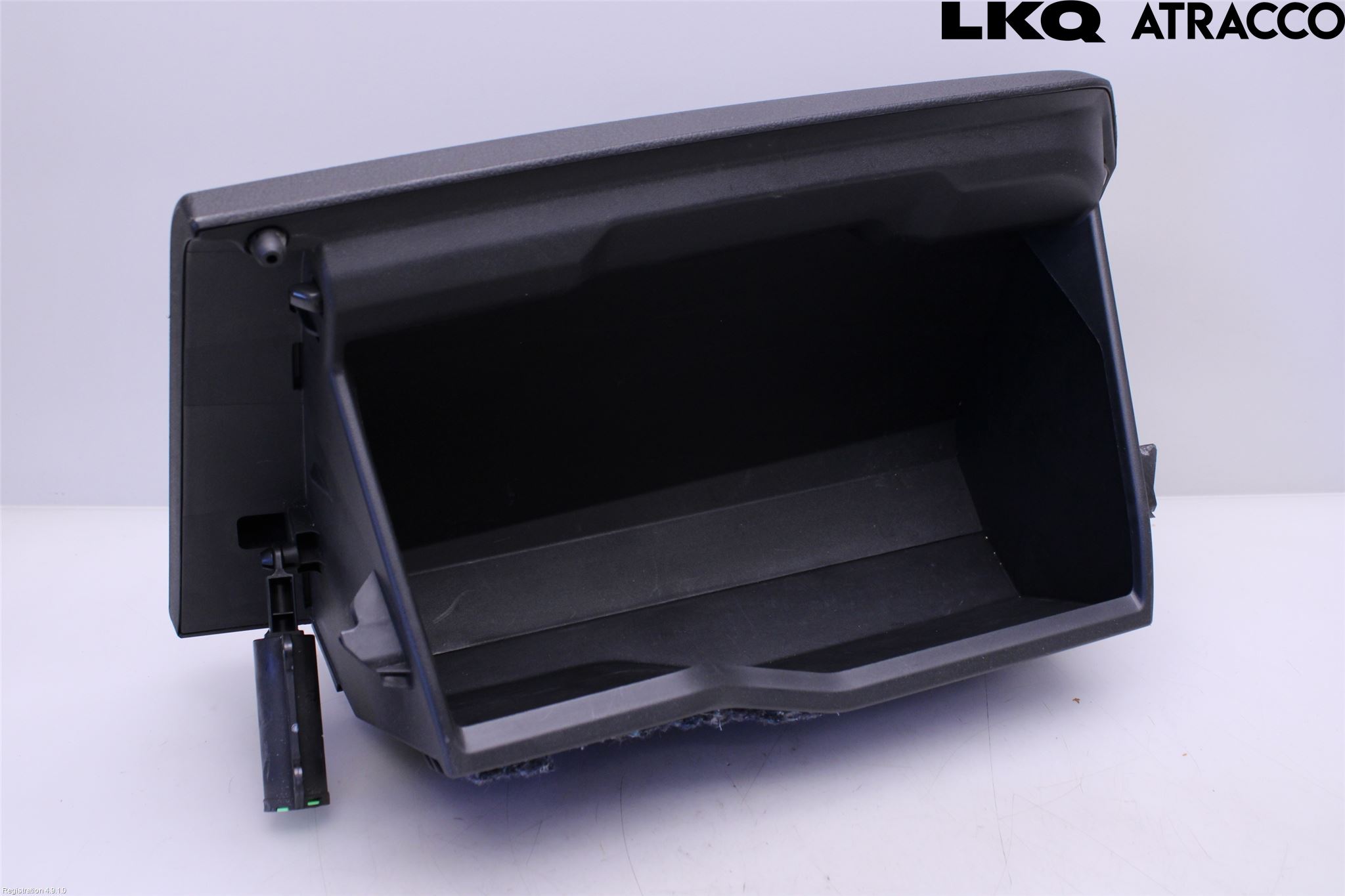 Toyota AURIS 13-19 Handskfack