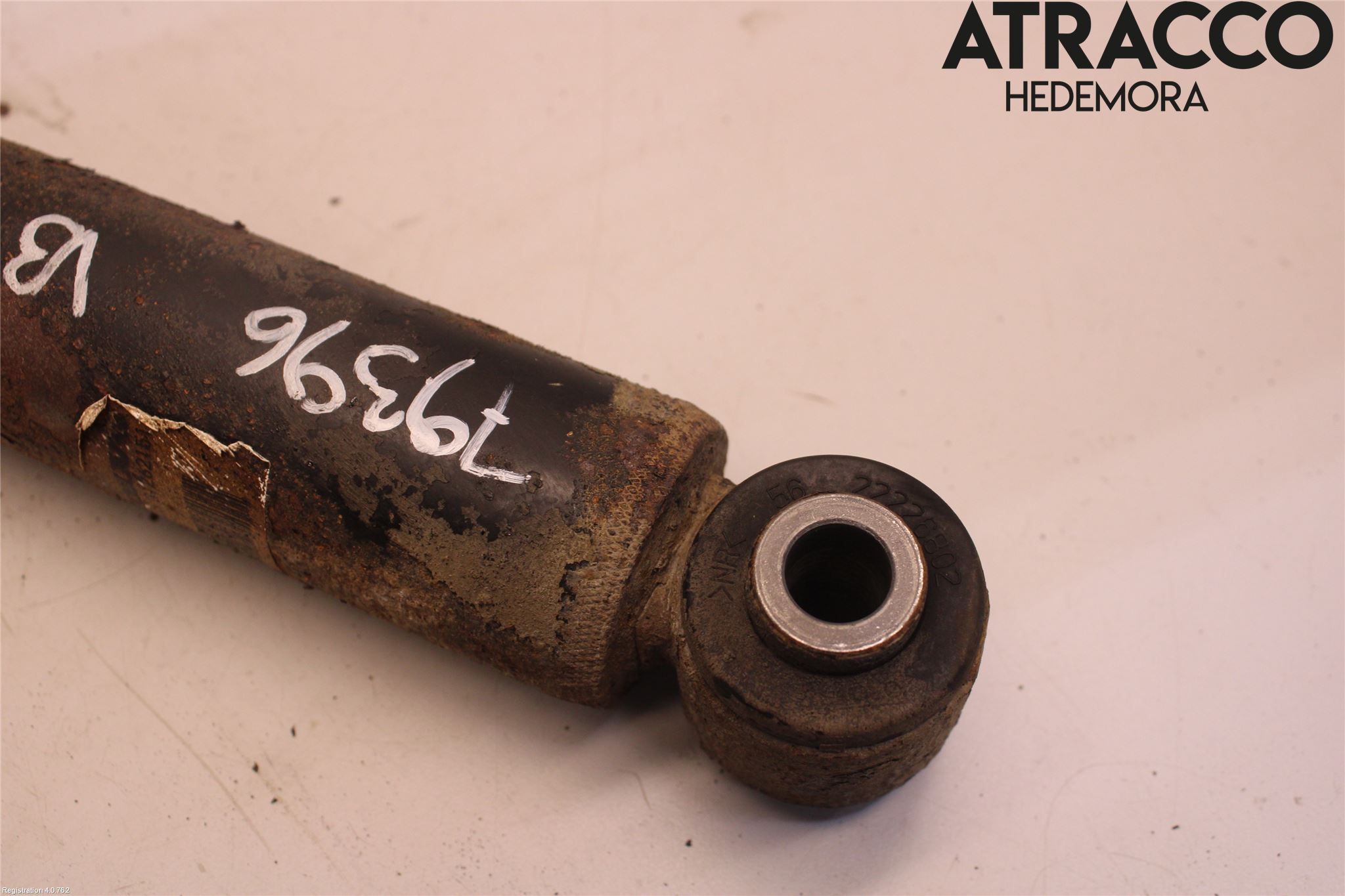 Volvo XC70 14-16 Stötdämpare Bak