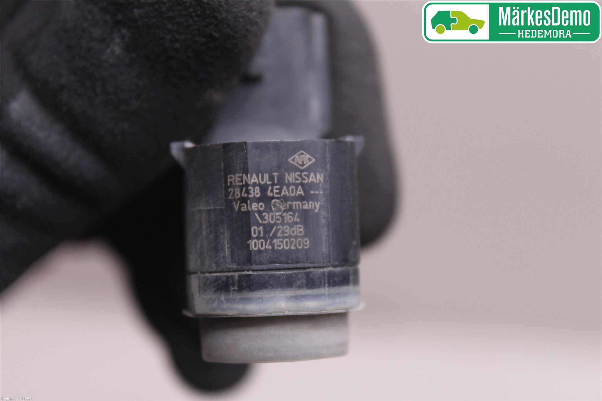 Nissan QASHQAI 14-17 Parkeringshjälp Frontsensor