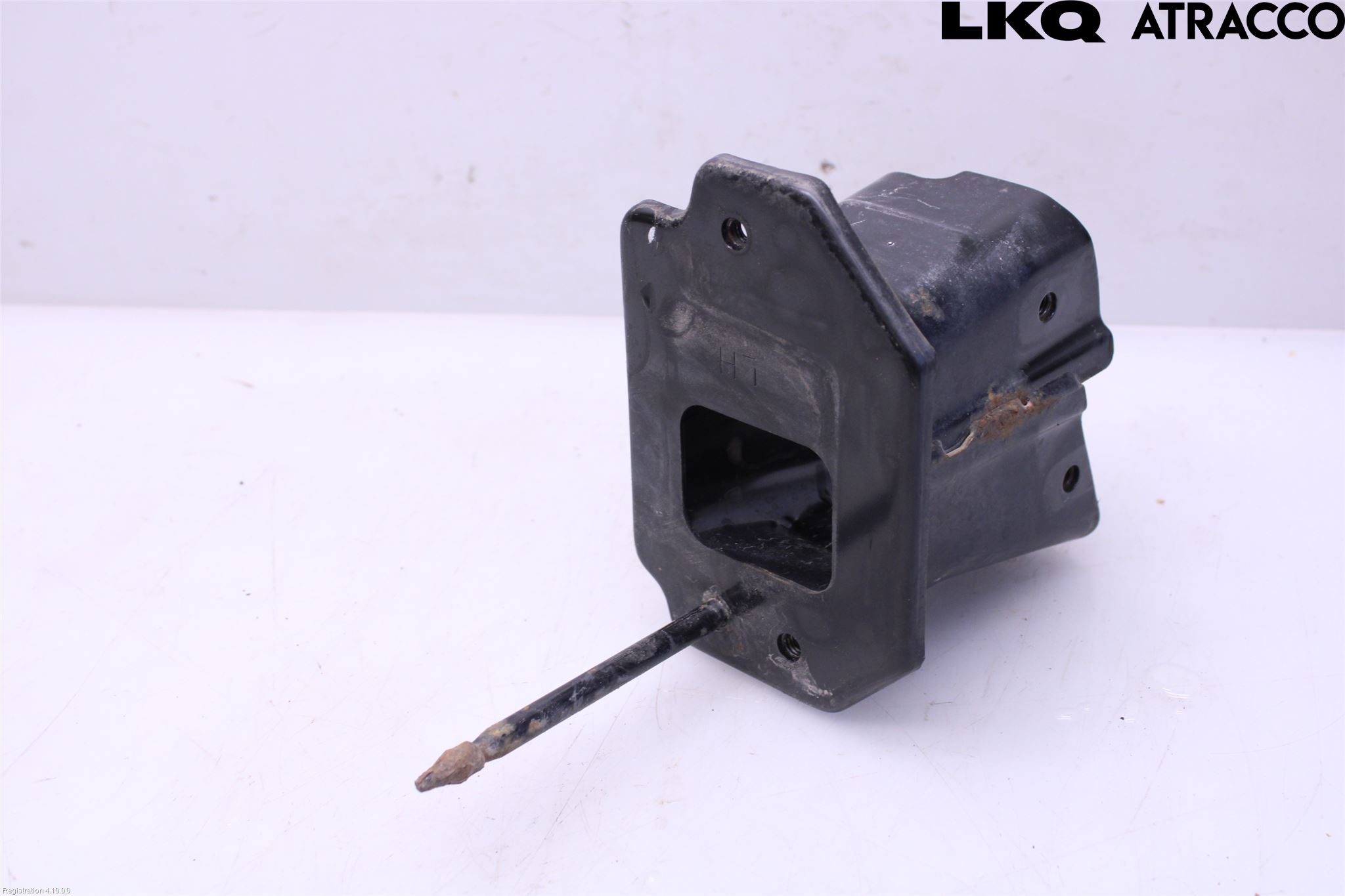 Kia STONIC 18->> Stötfångarbärjärn Bak