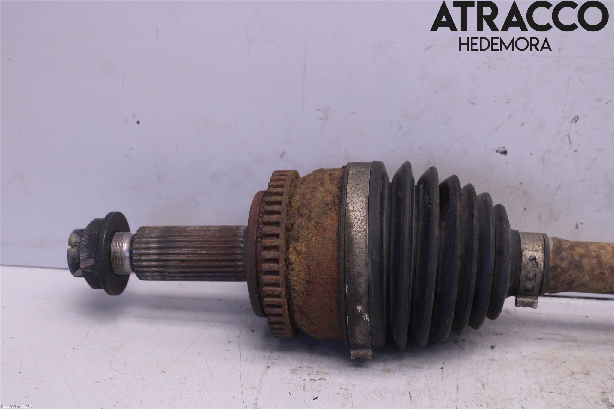 Kia CEED 12-18 Drivaxel Fram Vänster