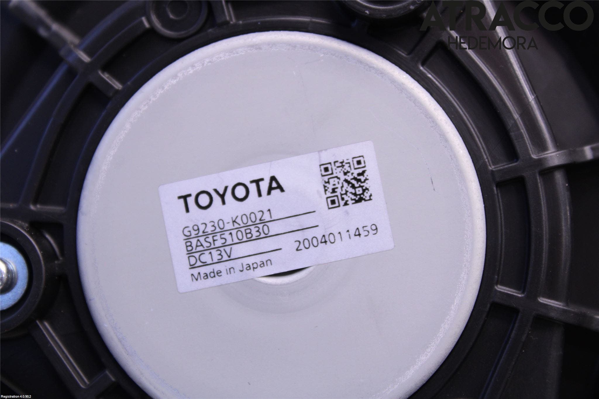 Toyota YARIS XP21 20- Kylfläkt El