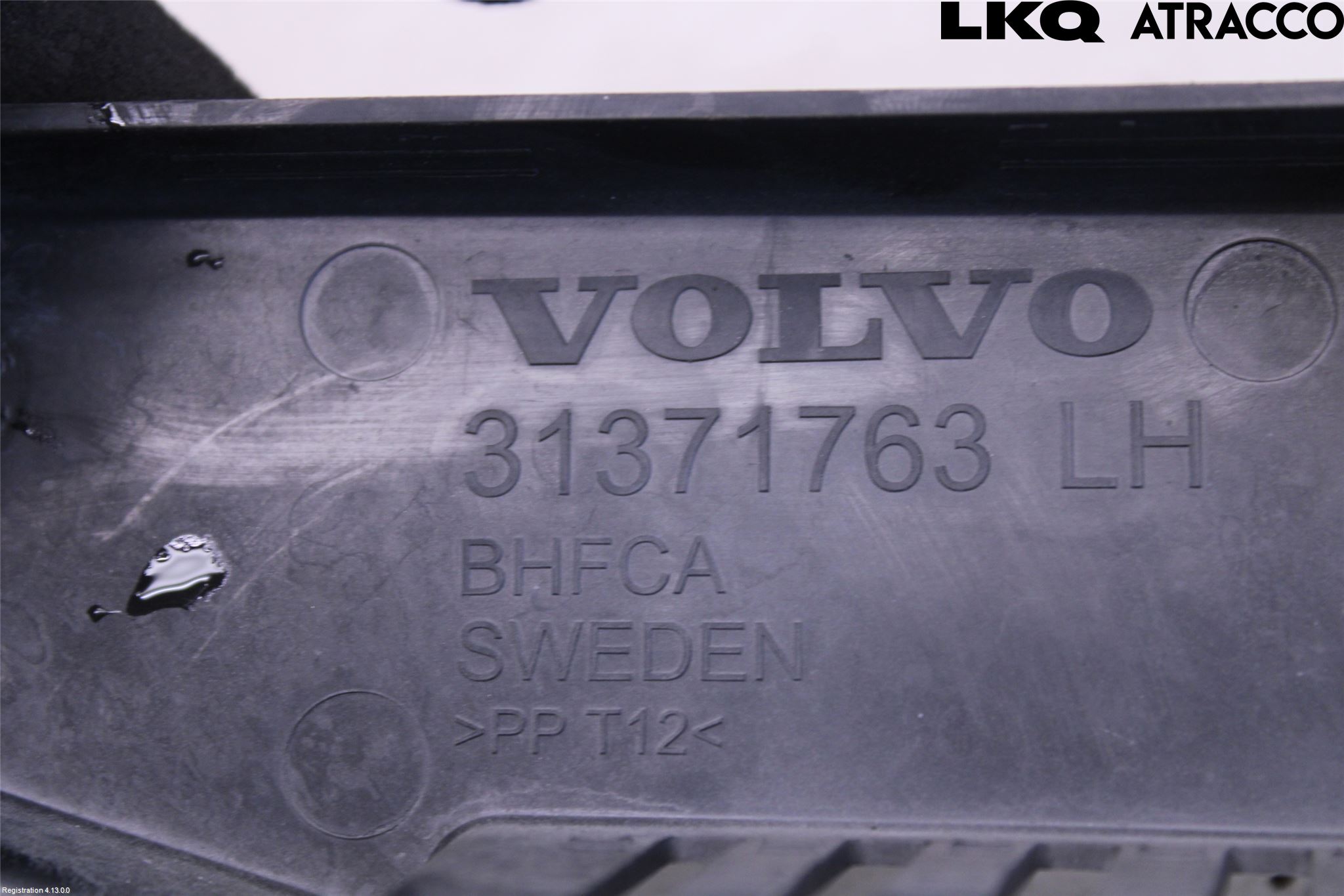 Volvo XC90/RECHARGE 16- Deflektor Plåt-Plast Kylning