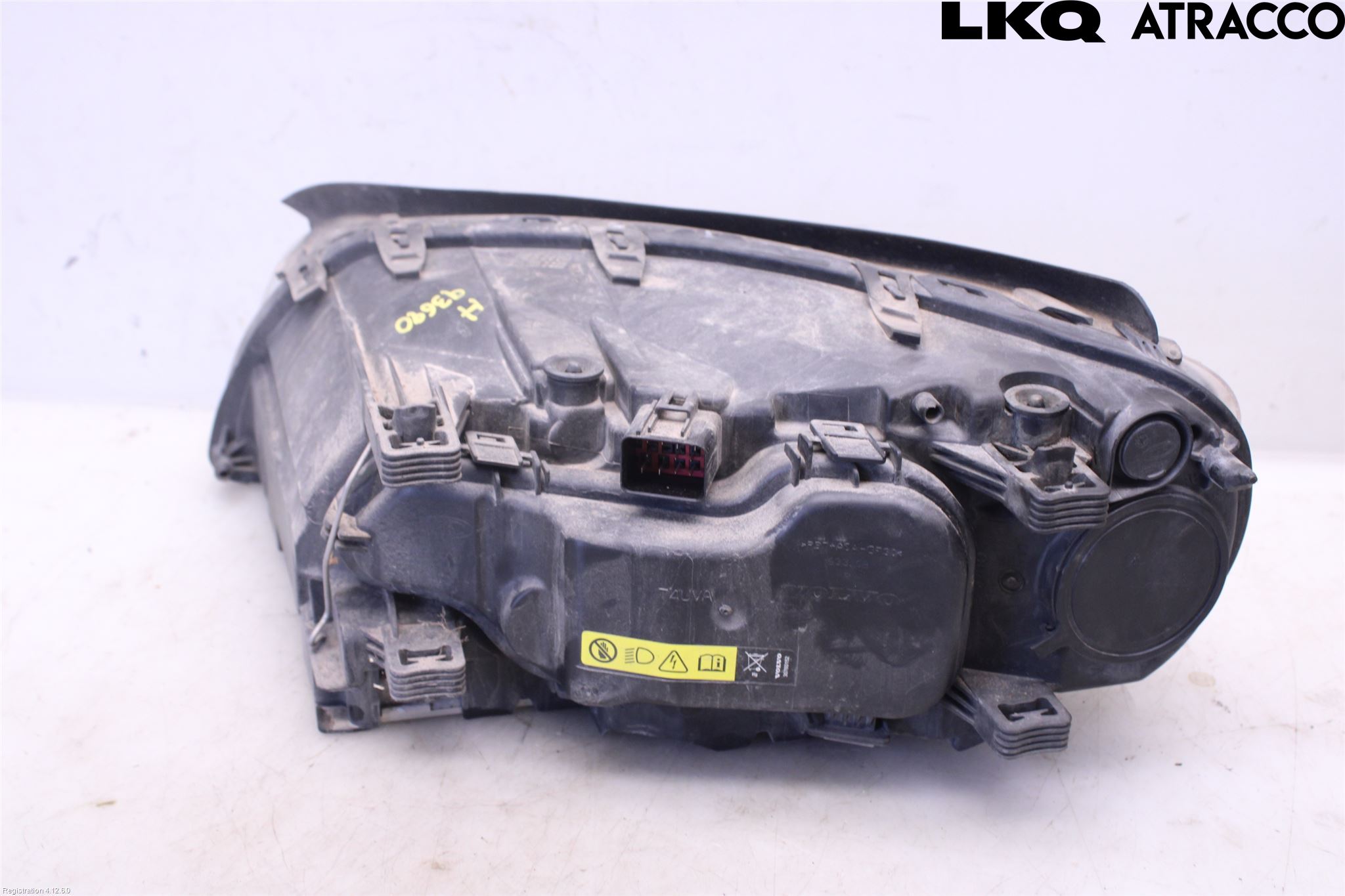 Volvo V70 08-13 Strålkastare Höger