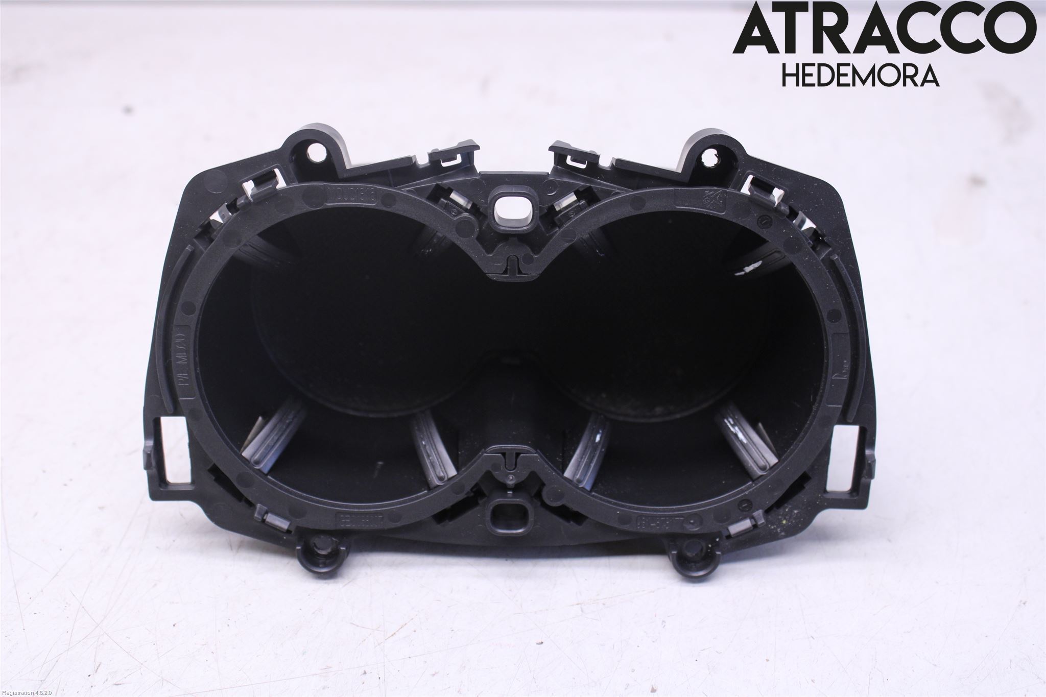 Peugeot 3008 17-24 Mugghållare