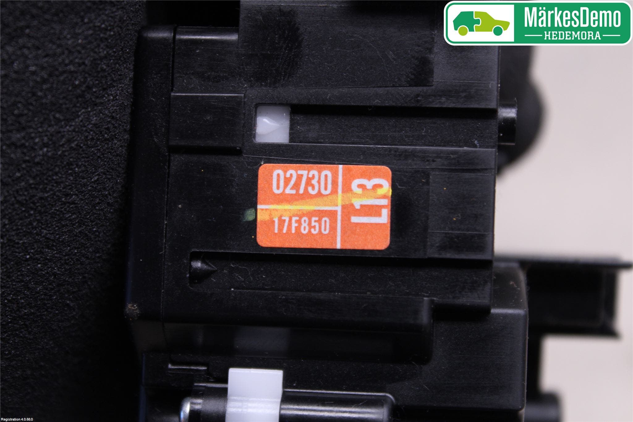 Toyota AURIS 13-19 Spakcentral