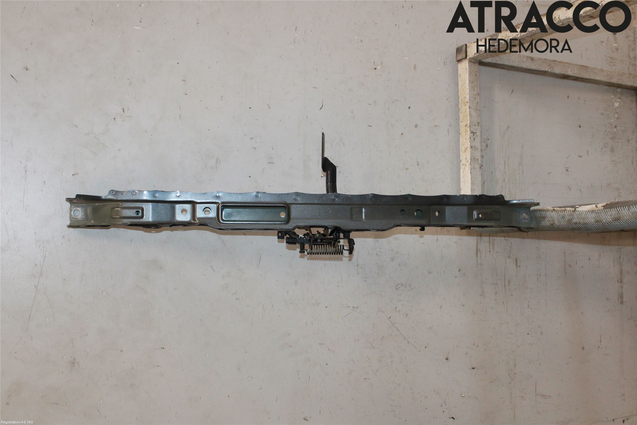 Toyota RAV4 13-18 Frontplåt Övre